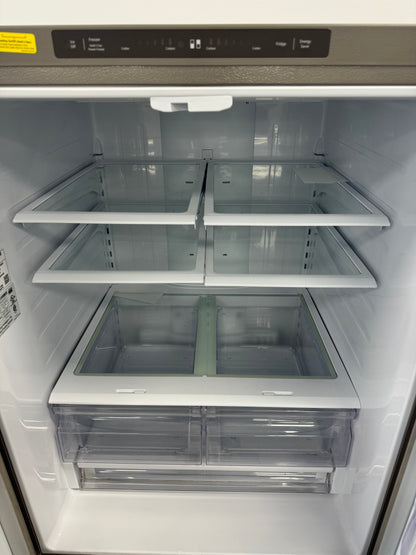 SAMSUNG 30” FRENCH DOOR REFRIGERATOR WITH ICE MAKER - RF220NCTASR