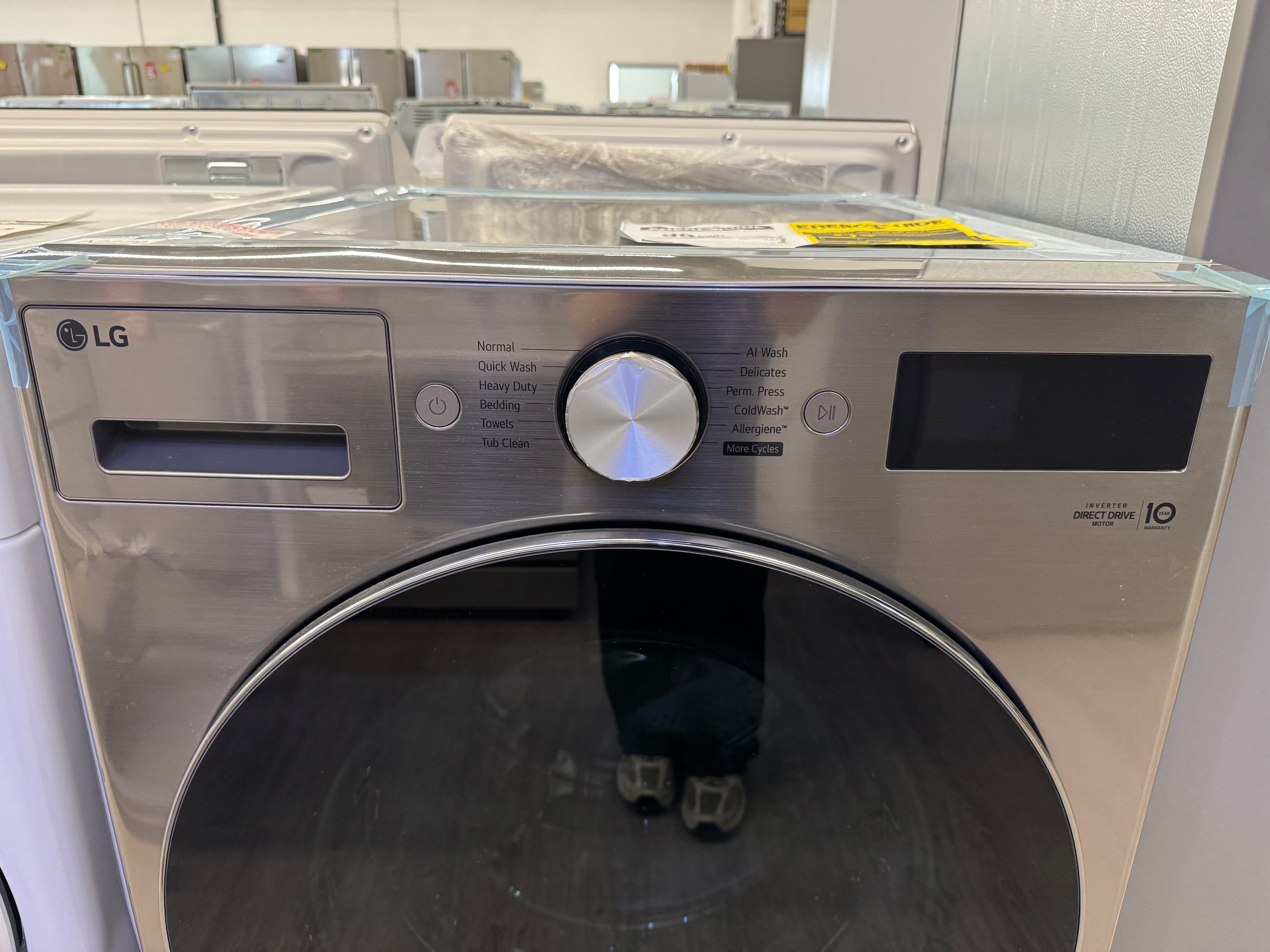 NEW - LG 27” Front Load Washer - WM5800HVA (1 YEAR MANUFACTURER WARRANTY)
