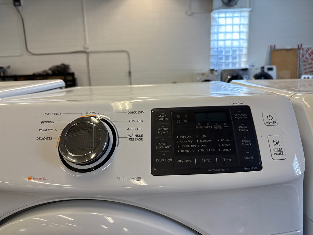 Samsung 27” Washer and Dryer Set (Washer-wf45m5100aw/a5 Dryer-dv42h5000ew/ac)