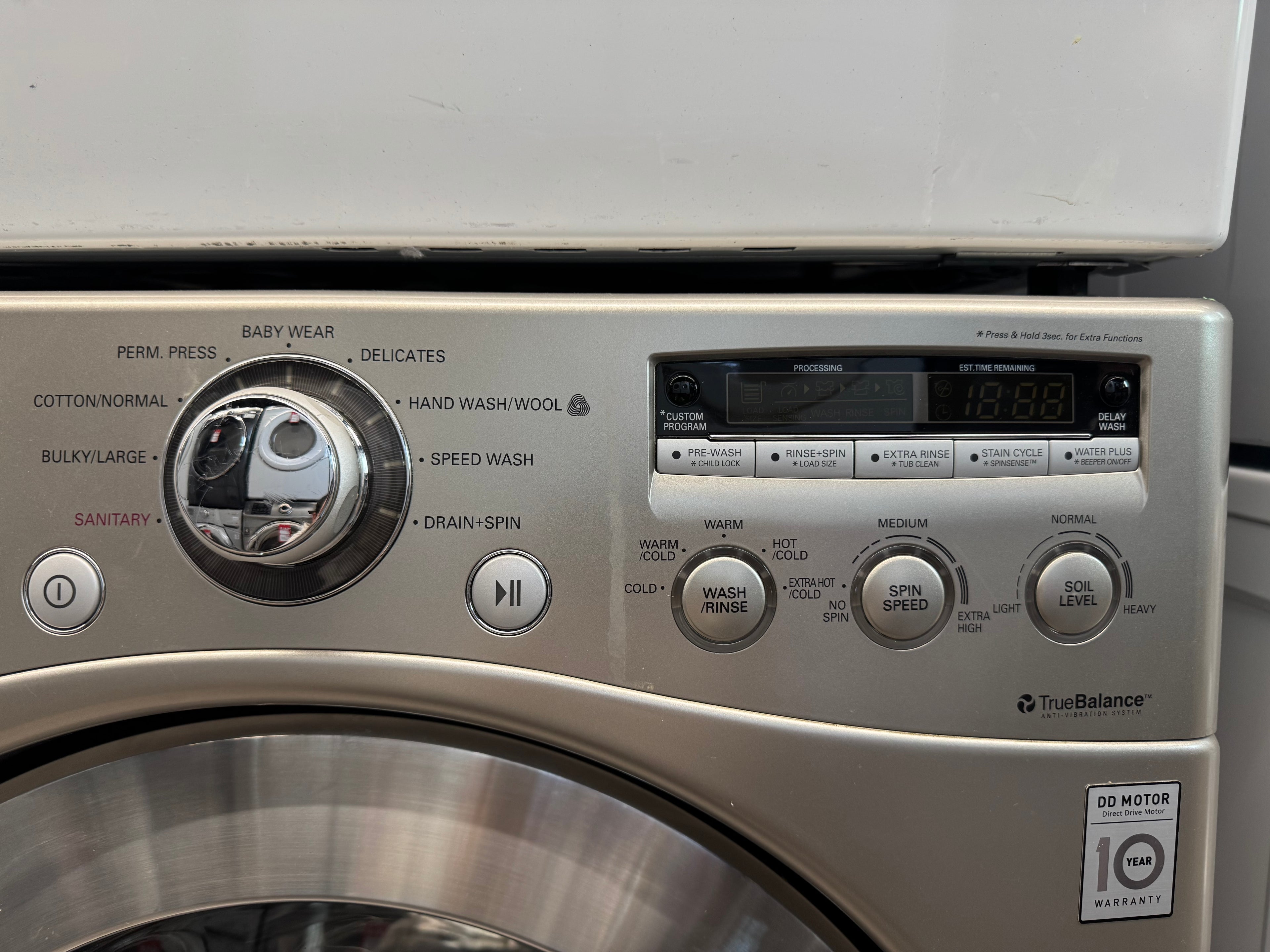 LG 27” Front Load Washer - WM2301HS