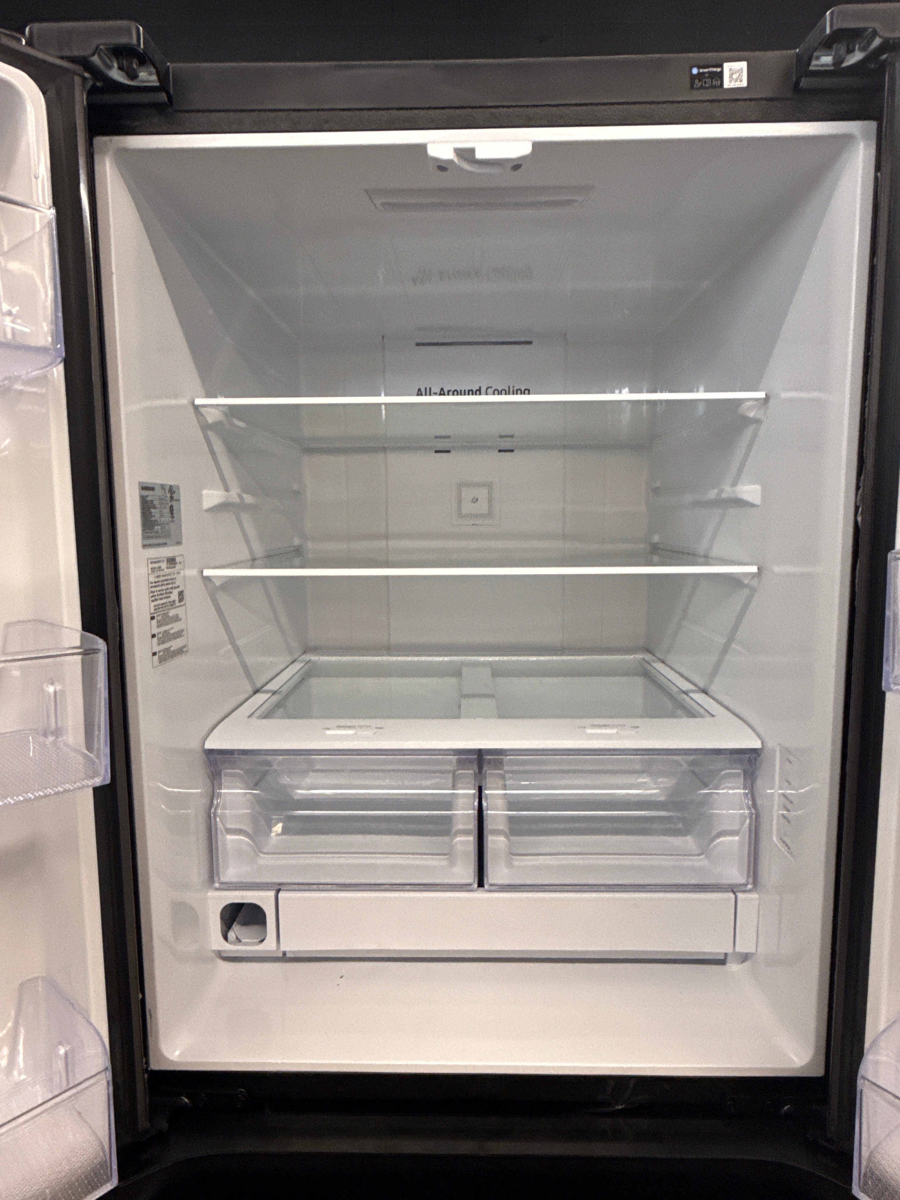 OPEN-BOX - Samsung 30” French Door Refrigerator with Water & Ice Dispenser - RF22A4221SG