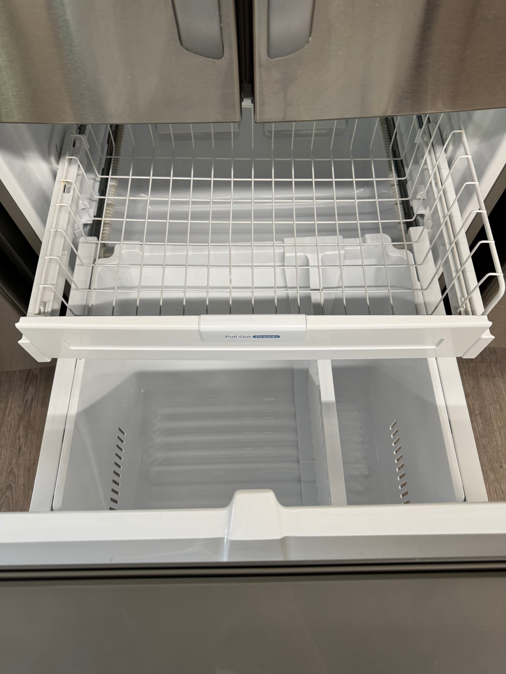 LG 30” French Door Refrigerator - LFC20745ST/03