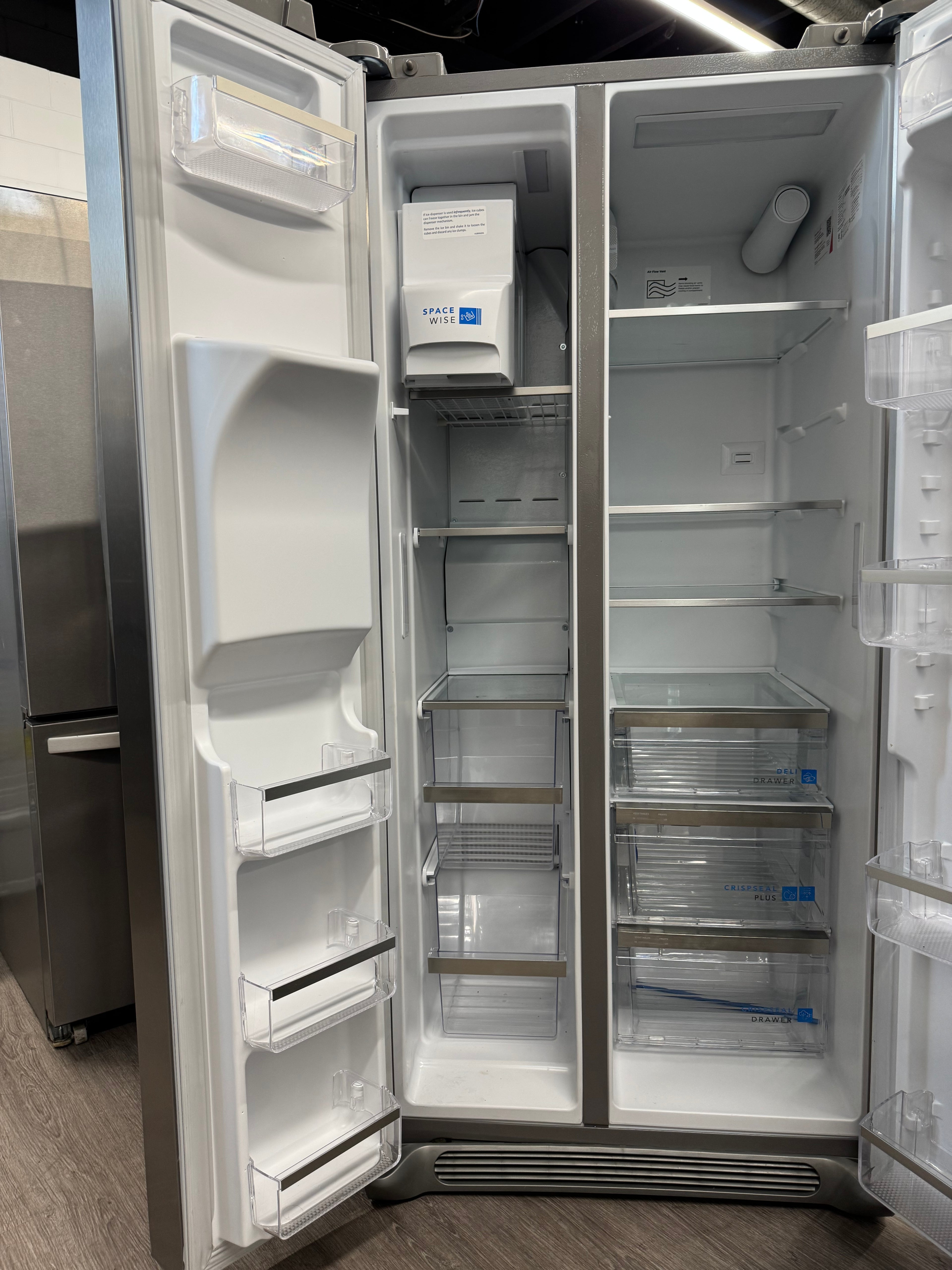OPEN BOX - Frigidaire 33” Side by Side Fridge with Water & Ice Dispenser - GRSS2352AF8