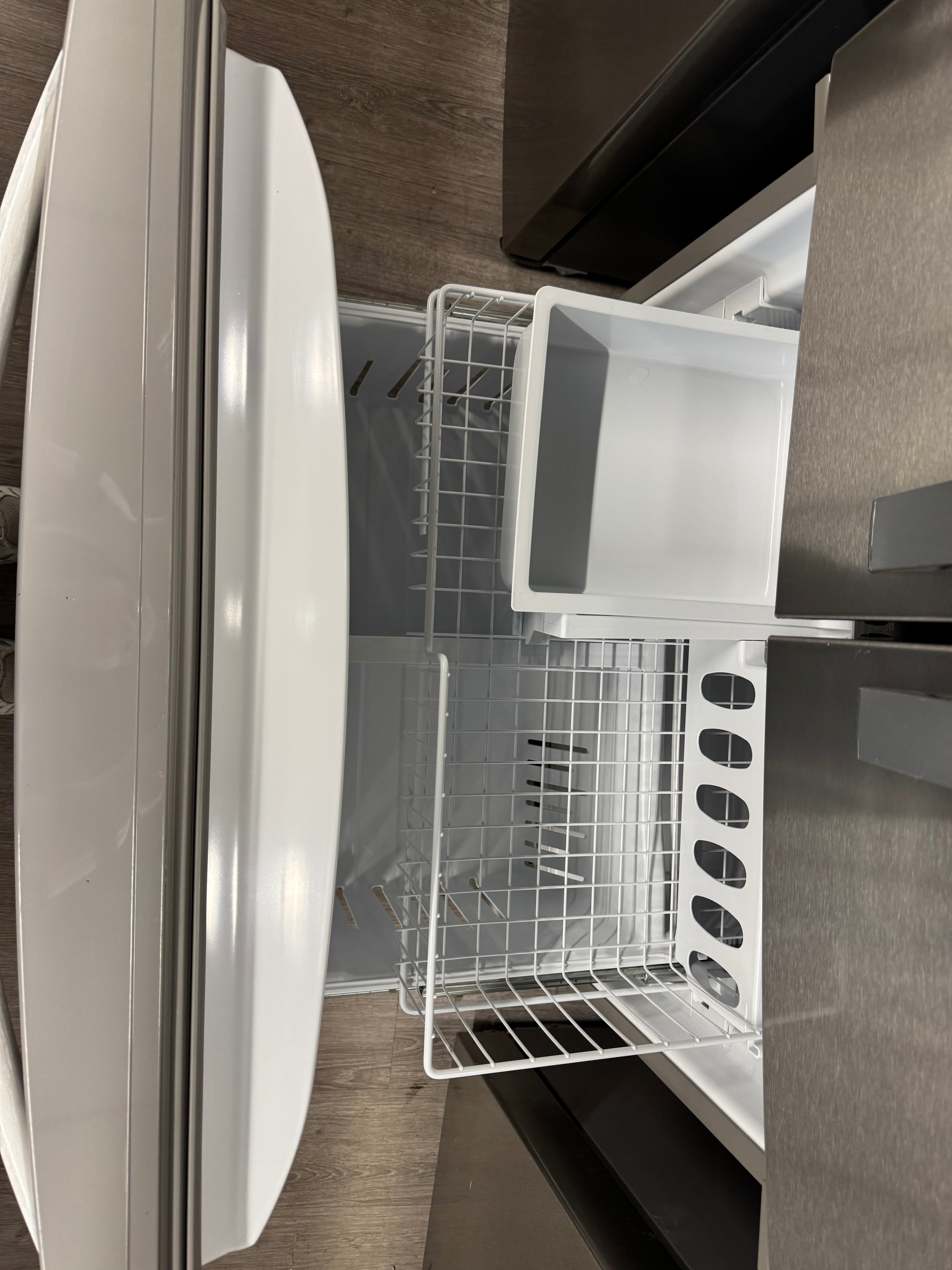 OPEN BOX - Whirlpool 33” French Door Refrigerator - WRFF5333PZ03