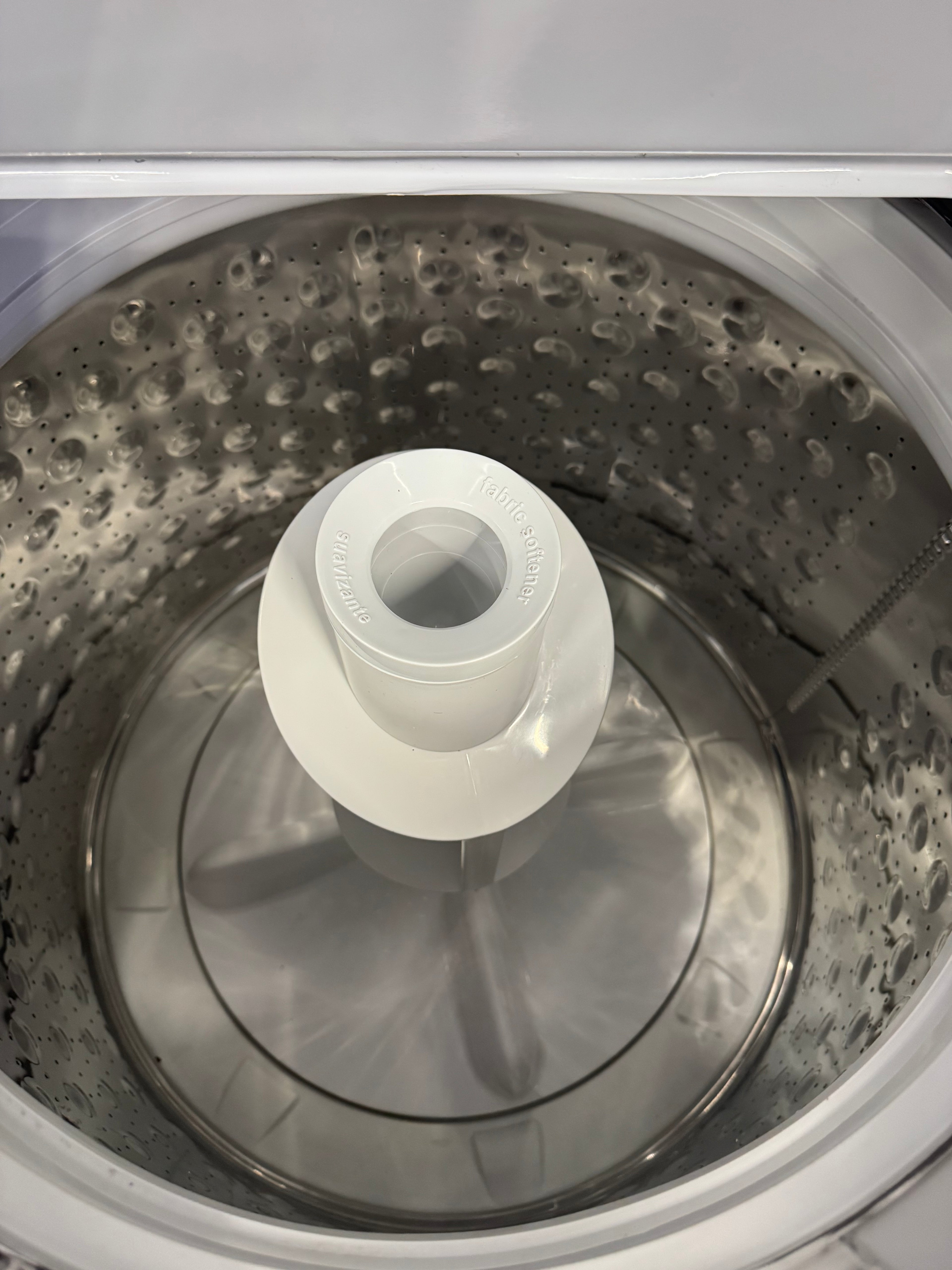 GE 27” Laundry Center - GUD27ESMM1WW