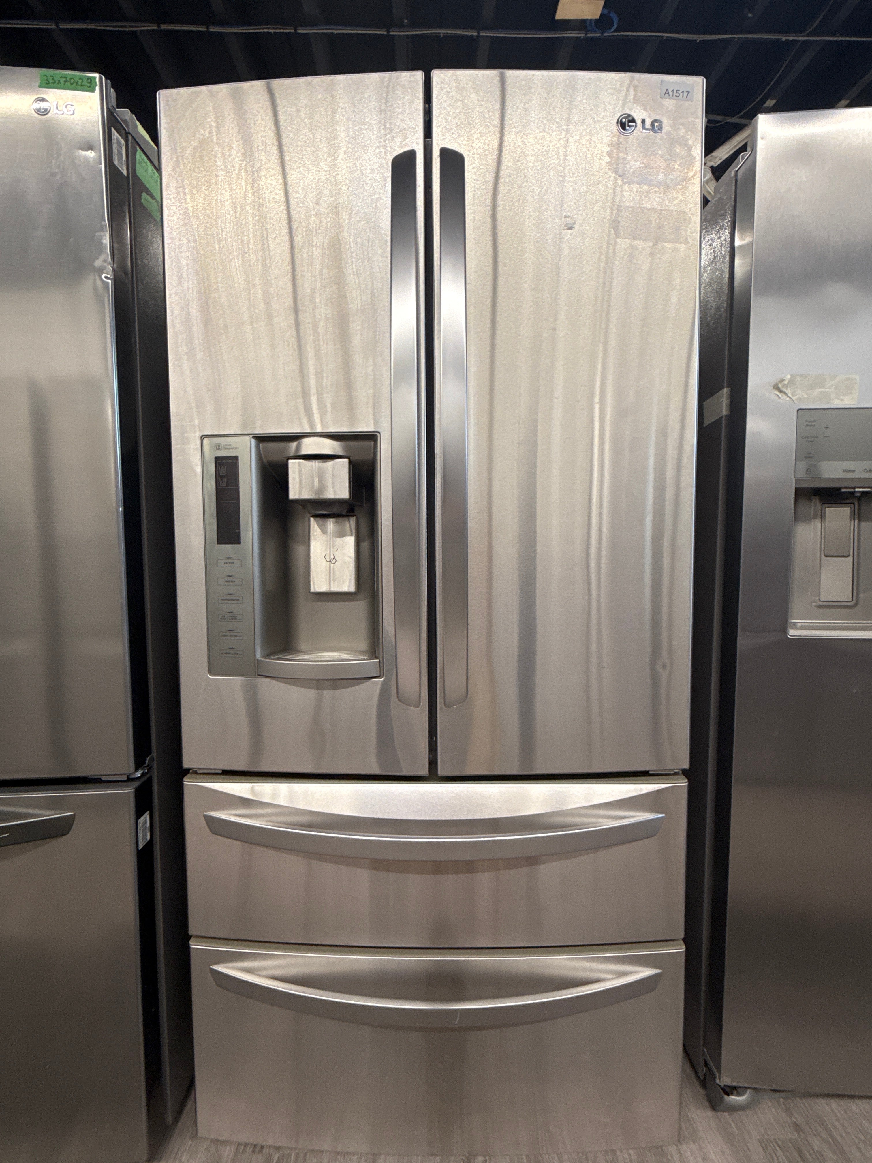 LG 33” French Door Refrigerator with Water & Ice Dispenser - LMX25988ST/00