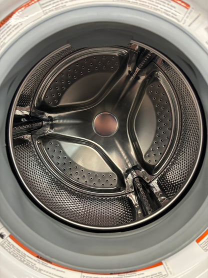 Whirlpool 24" Front Load Washer/Dryer Set