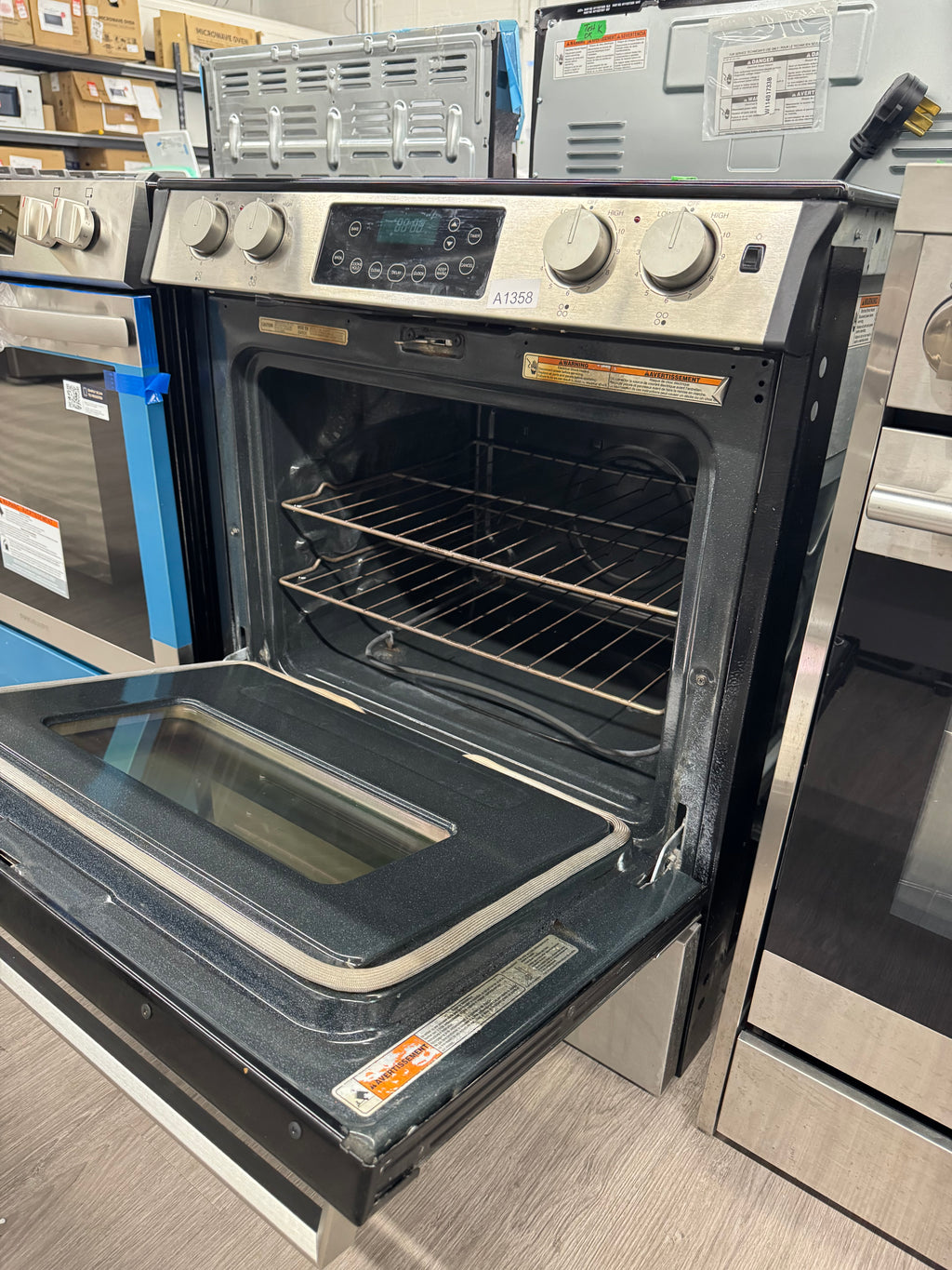 IKEA 30” Slide-In Glass Top Electric Range - YISE630WS01