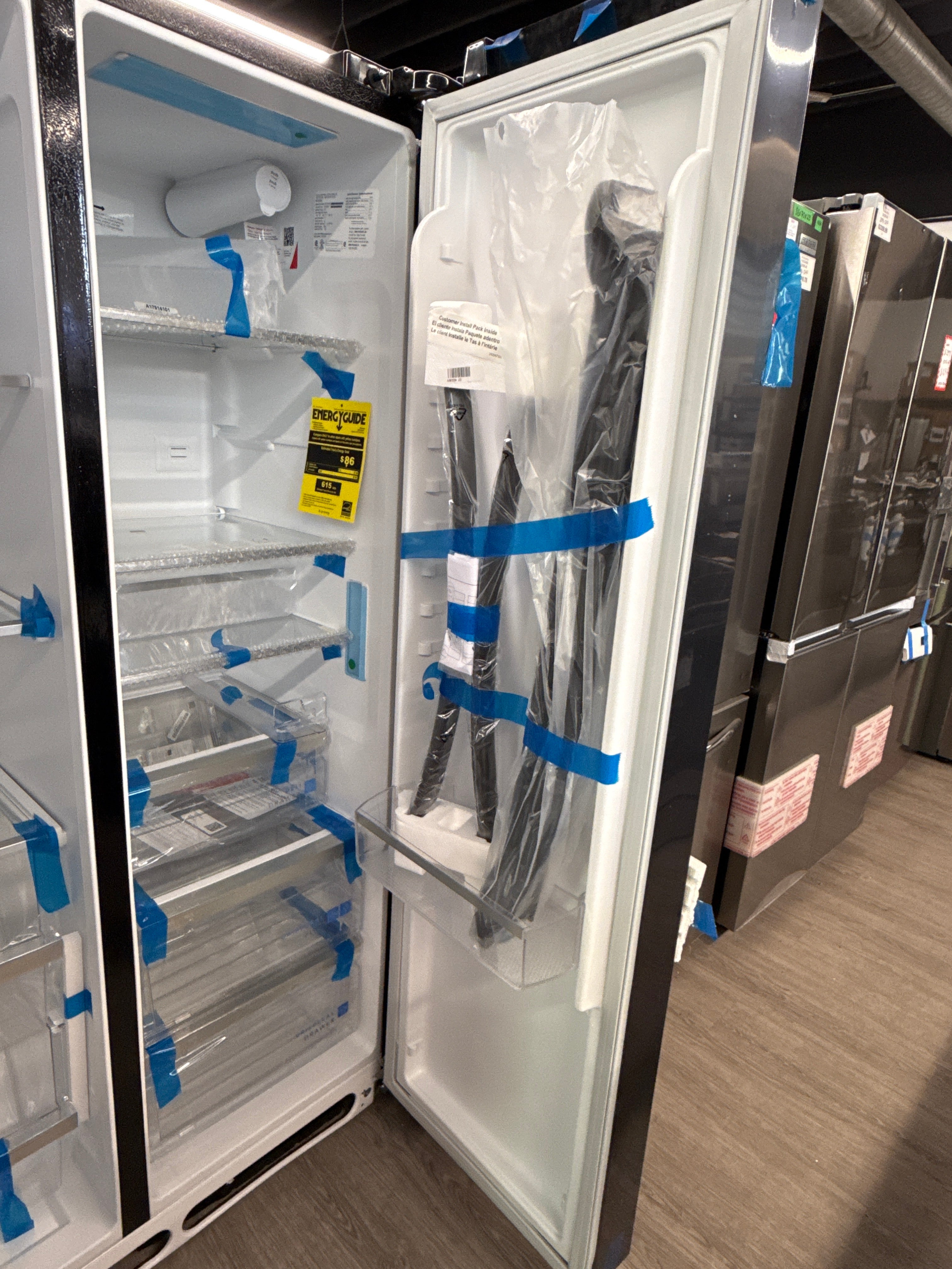 Open Box Frigidaire 36” Side By Side Refirigerator GRSC2352AD8