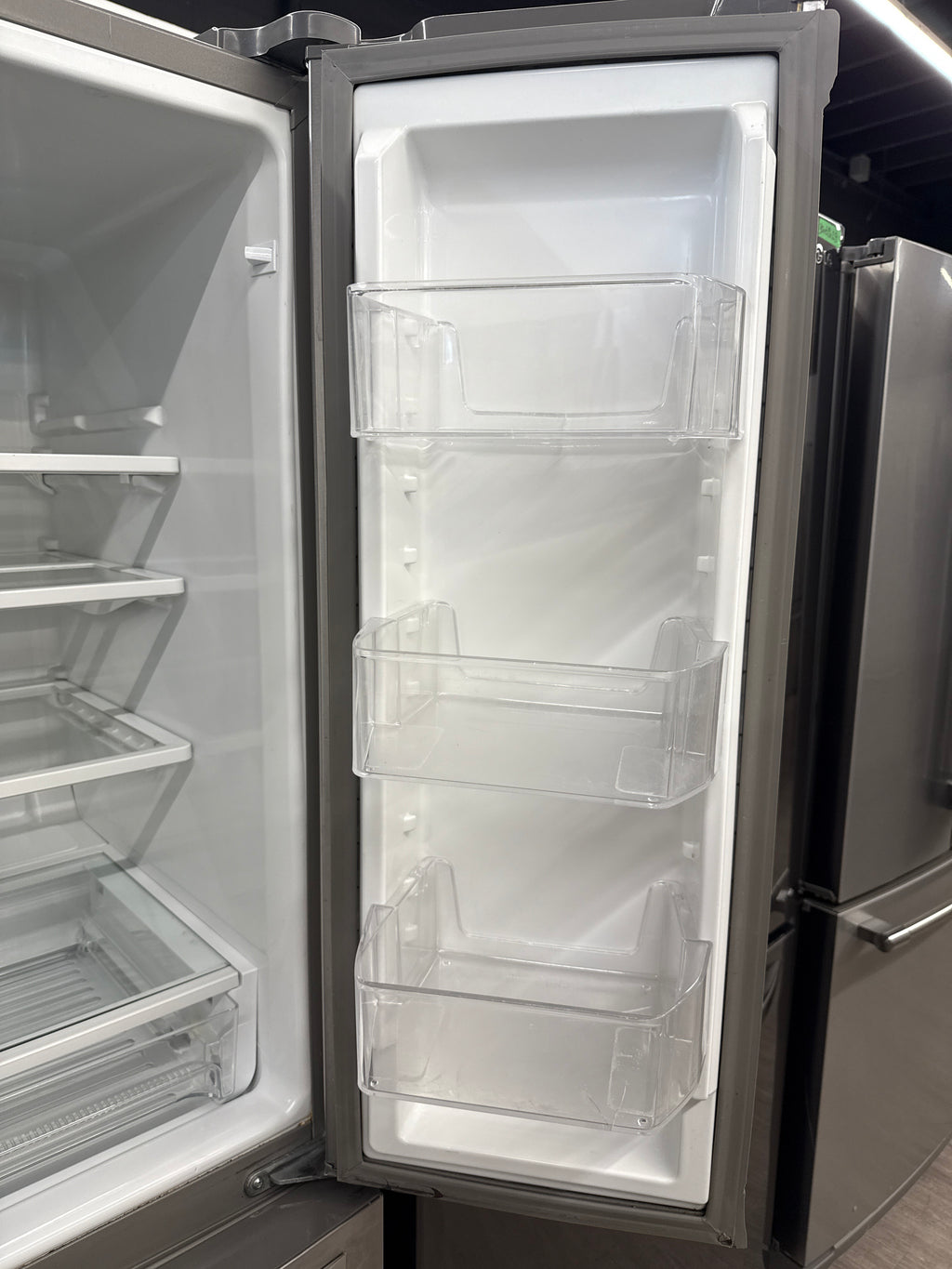 Whirlpool 30” French Door Refrigerator - WRF560SFYM05