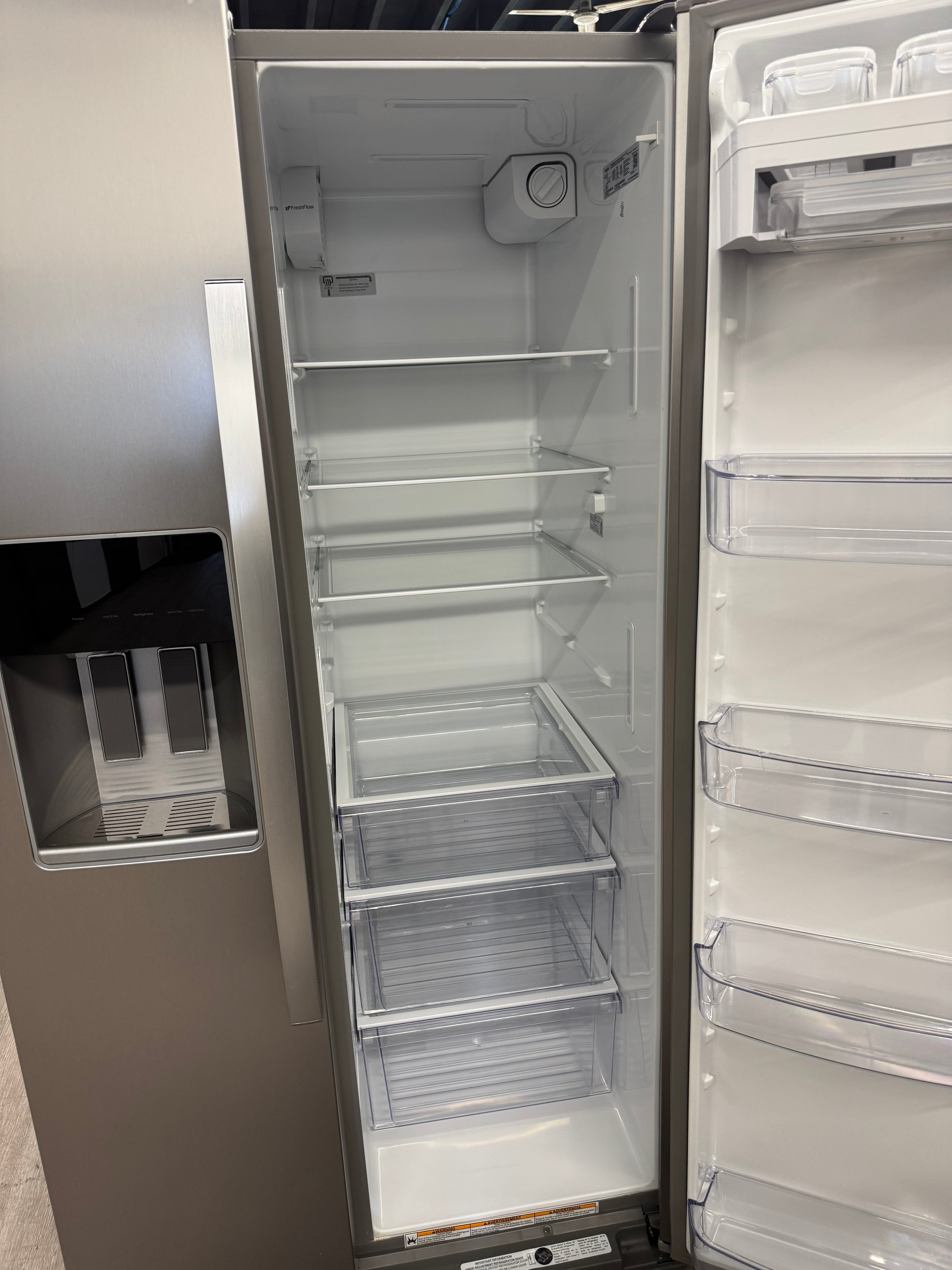 OPEN BOX - Whirlpool 36” Side by Side Fridge with Water& Ice Dispenser - WRSF5736RZ/00