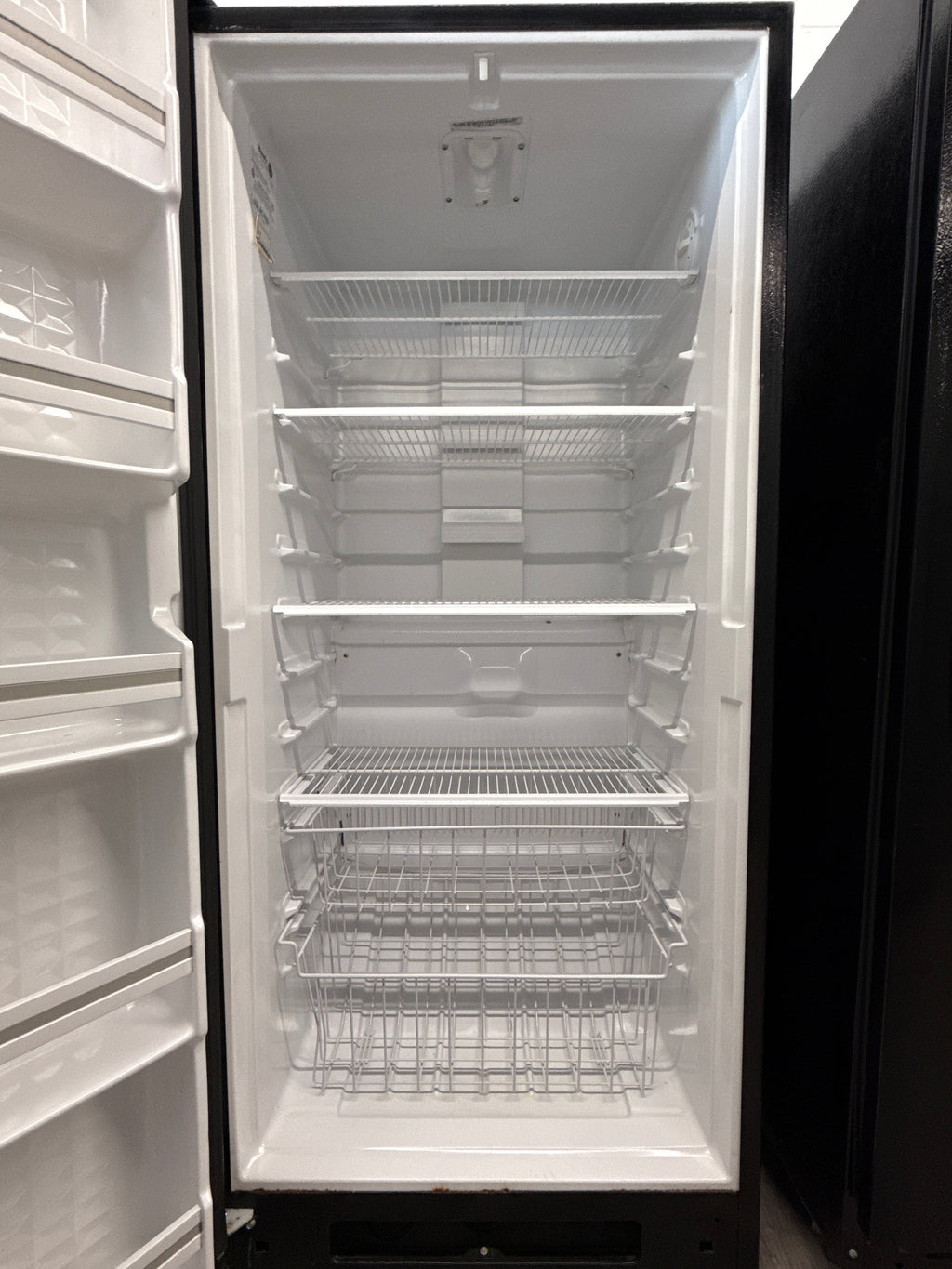 Wood’s 30" Upright Freezer - F17NACSL