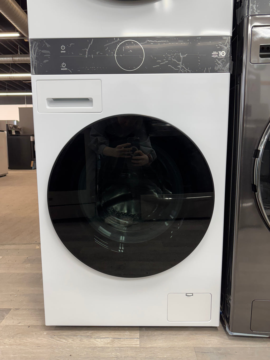 NEW - LG 24” WashTower - WKHC152HA (1 YEAR MANUFACTURER WARRANTY)
