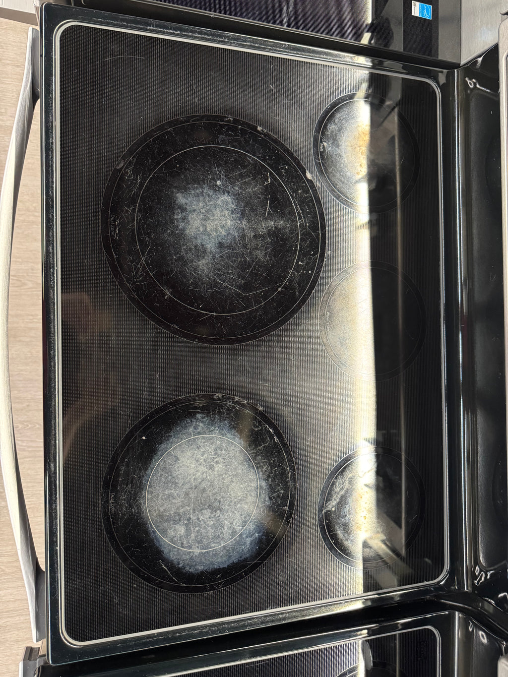Whirlpool 30” Freestanding Glass Top Range - YWFE715H0ES0