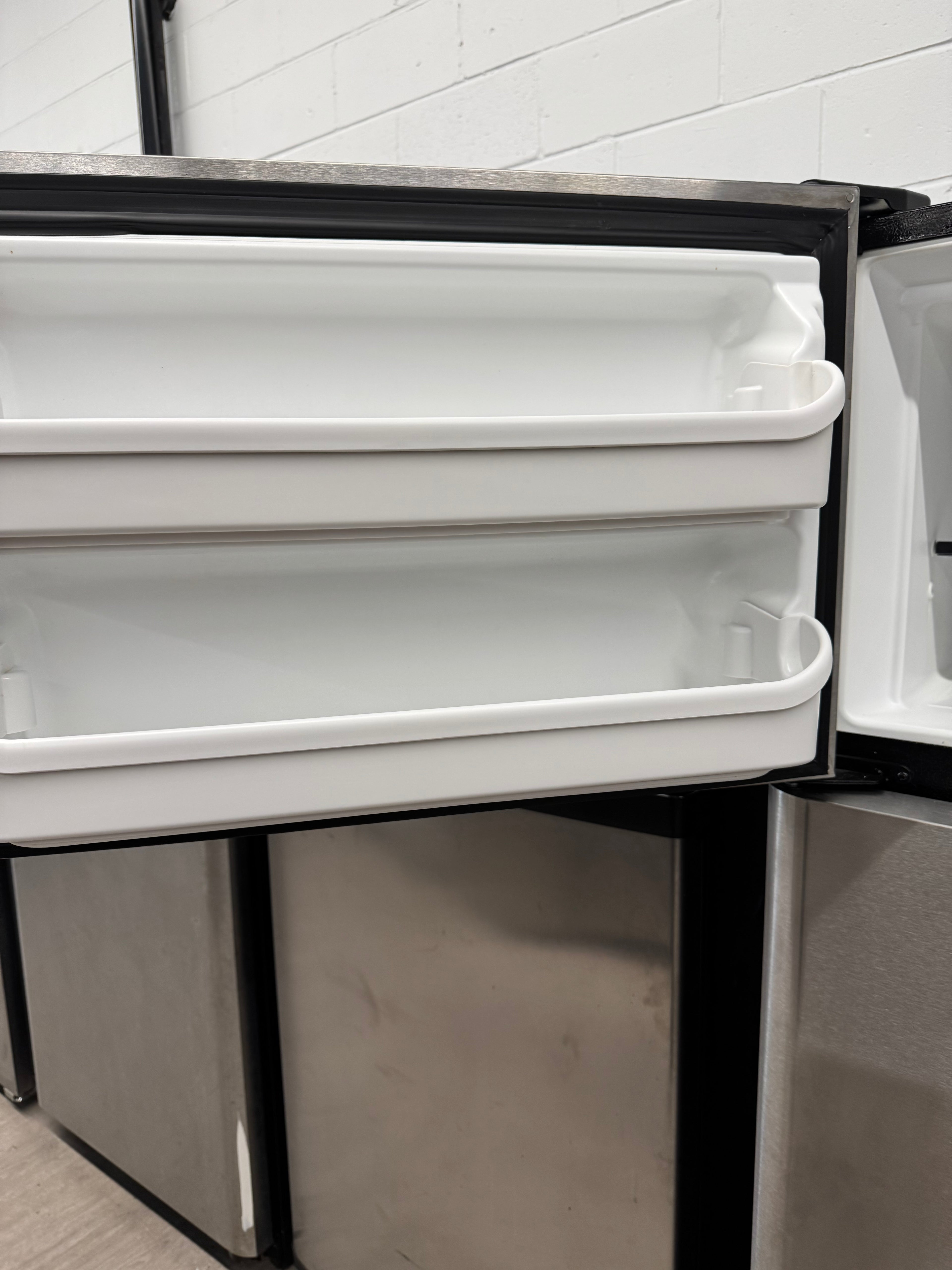Frigidaire 30” Top Freezer Refrigerator - FFHT1826LK4