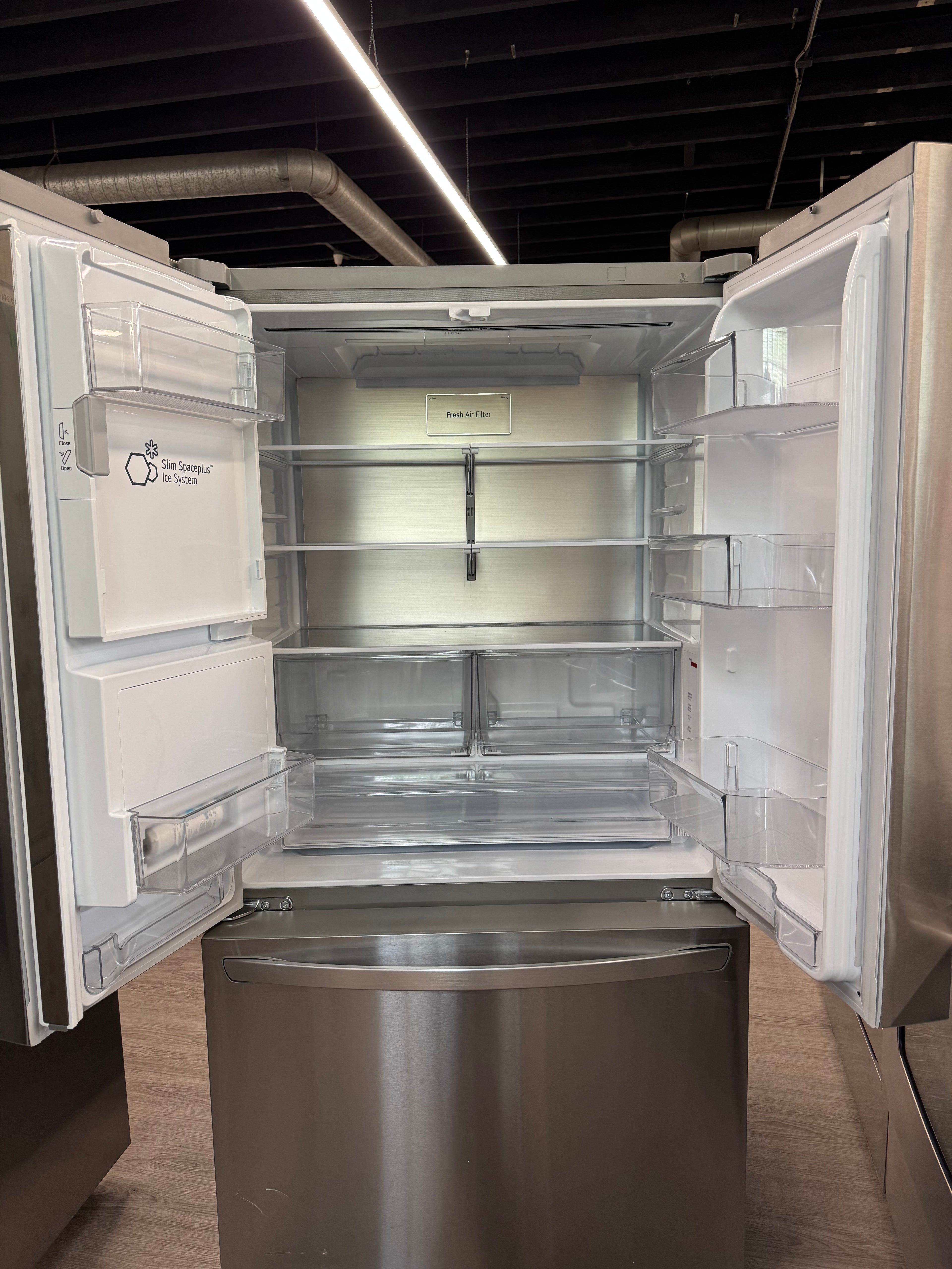 OPEN BOX - LG 36” French Door Fridge with Water & Ice Dispenser - LCFC26XSS/00