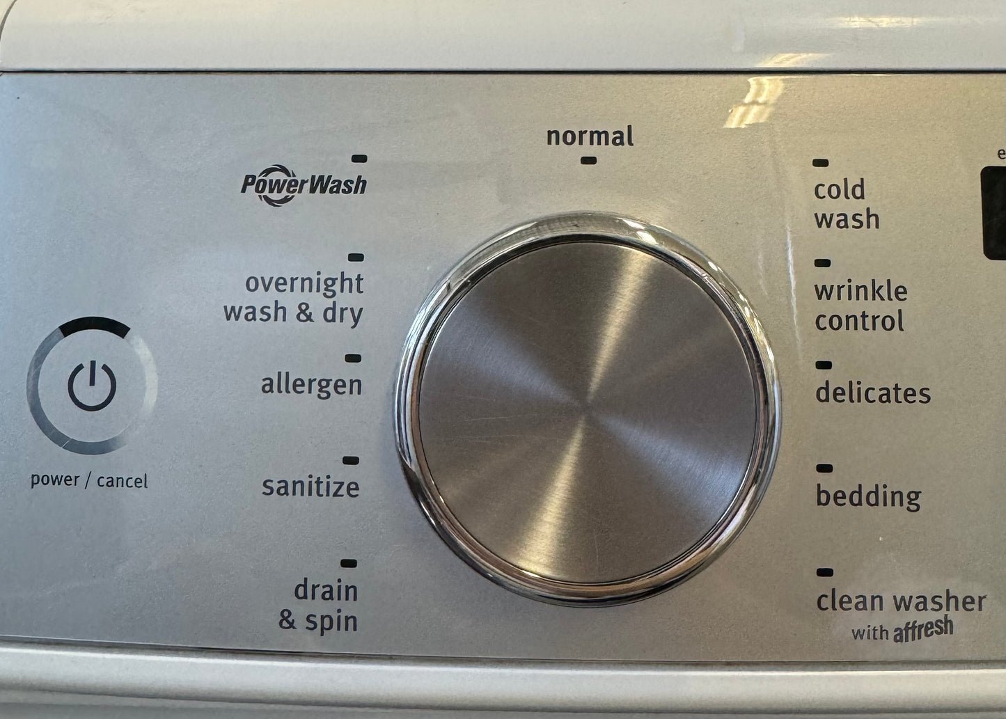 Maytag 27" Front Load Washer - MHW8200FW0