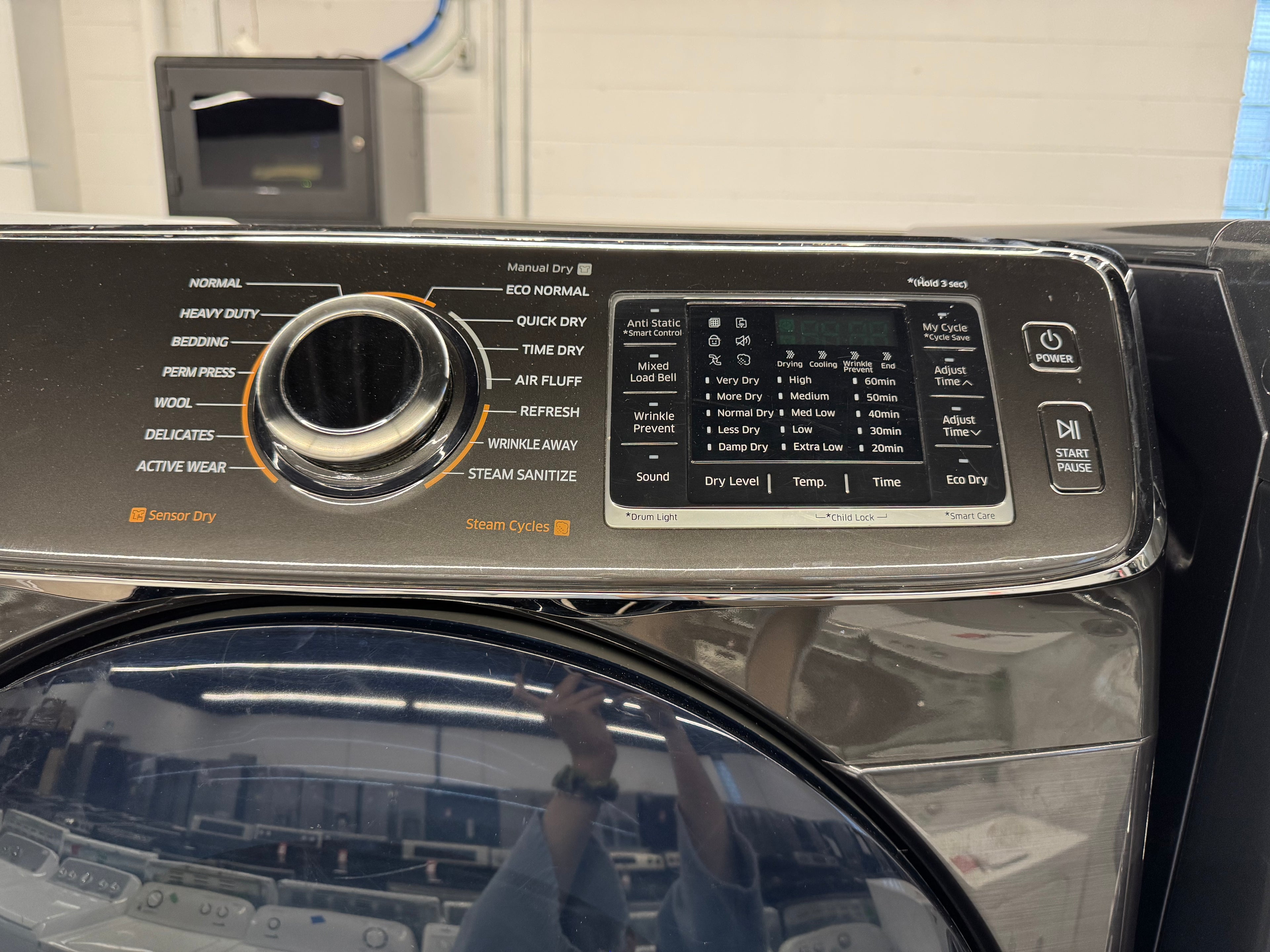 Samsung 27” Front Load Washer & Dryer Set (WF45N6300AV & DV45K6500EV)