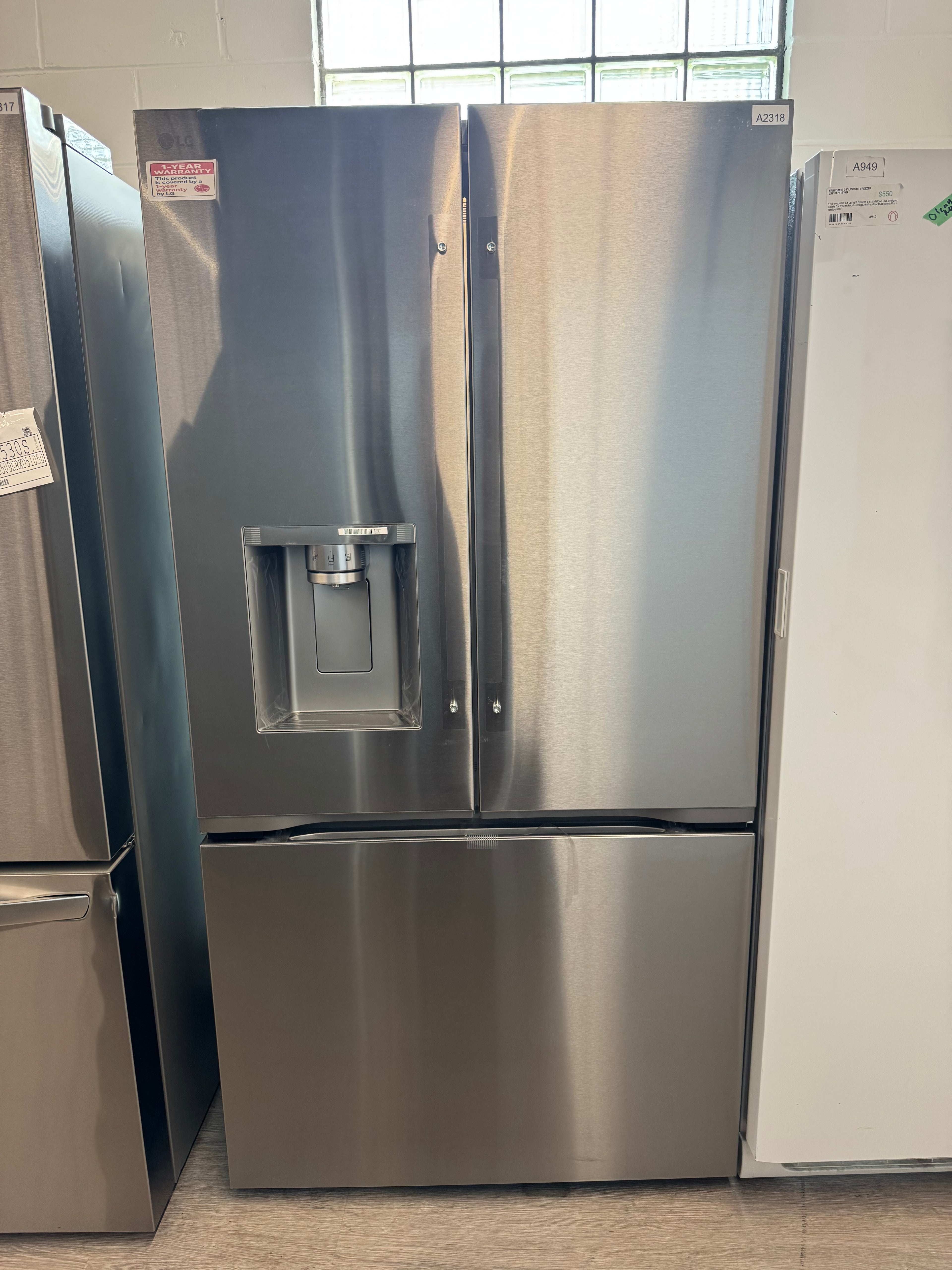 NEW - LG 36” Counter Depth French Door Fridge with Water & Ice Dispenser - LF24Z6530S (1 YEAR MANUFACTURER WARRANTY)