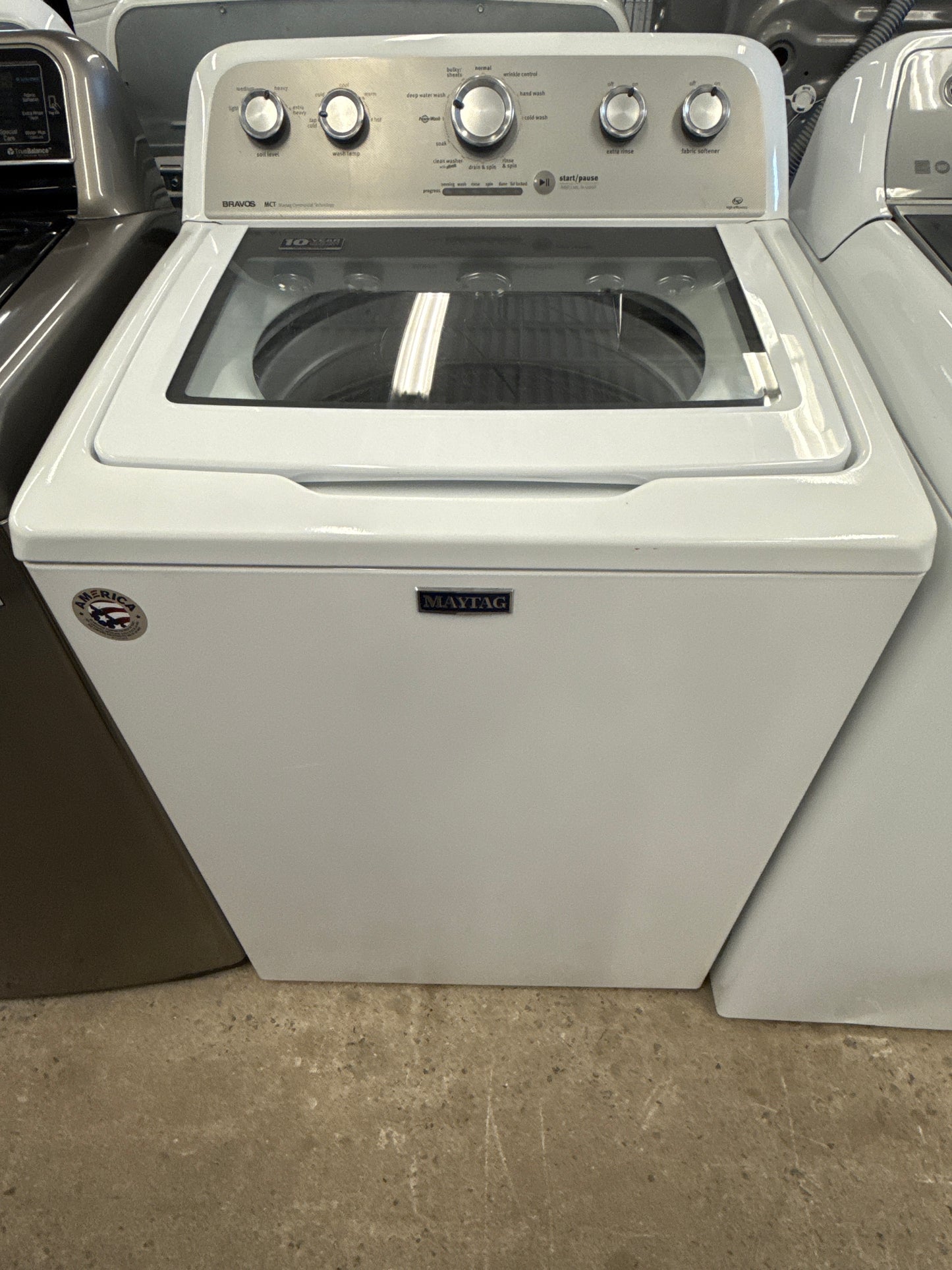 MAYTAG 27” Glass Top Load Washer -MVWX655DW2