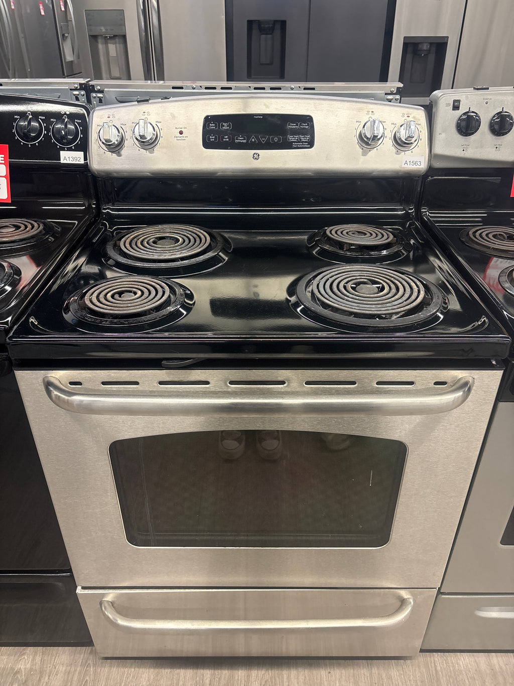 GE 30” Freestanding Coil Top Range - JCBP35S P3SS