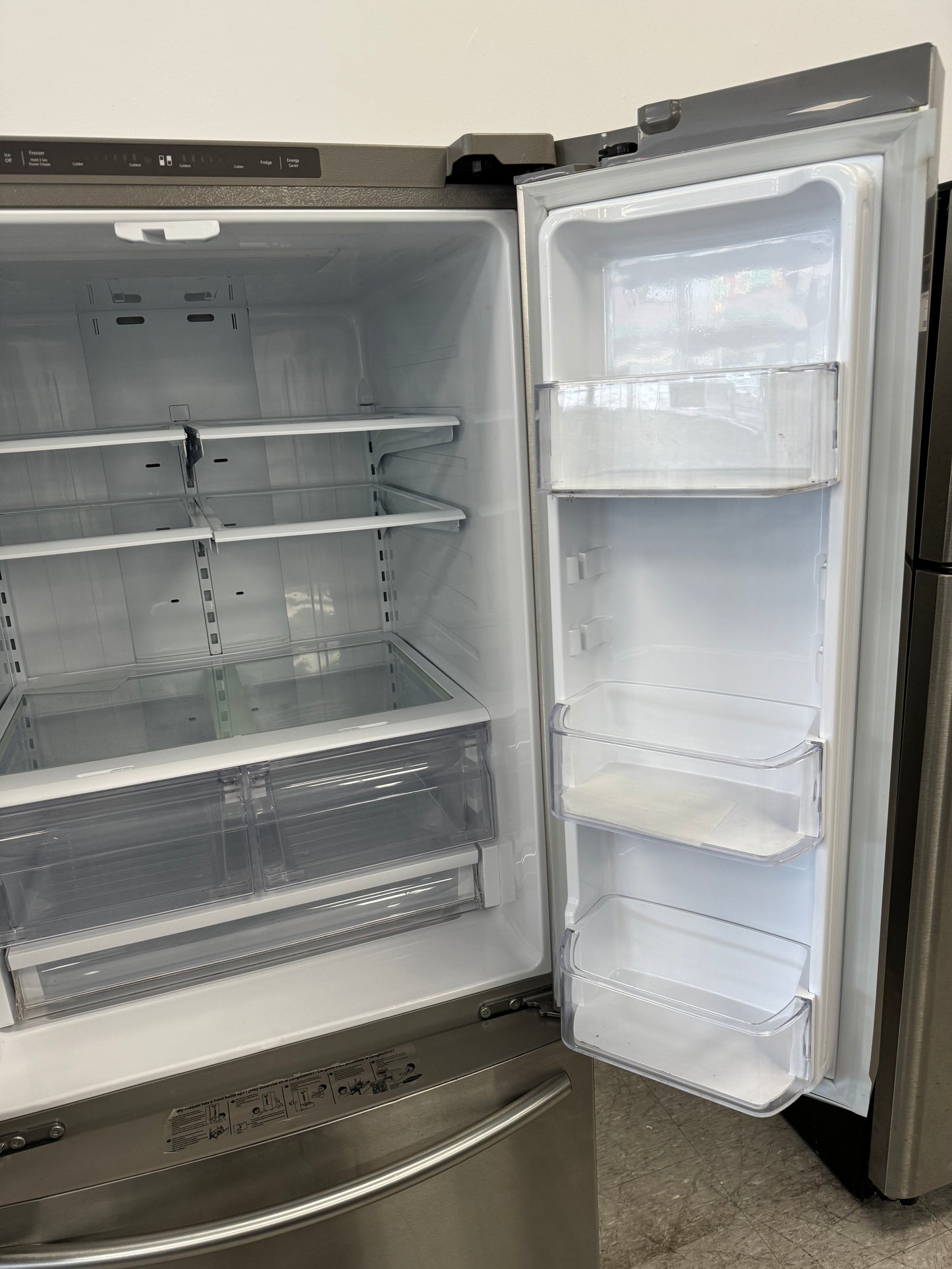 SAMSUNG 30” FRENCH DOOR REFRIGERATOR WITH ICE MAKER - RF220NCTASR