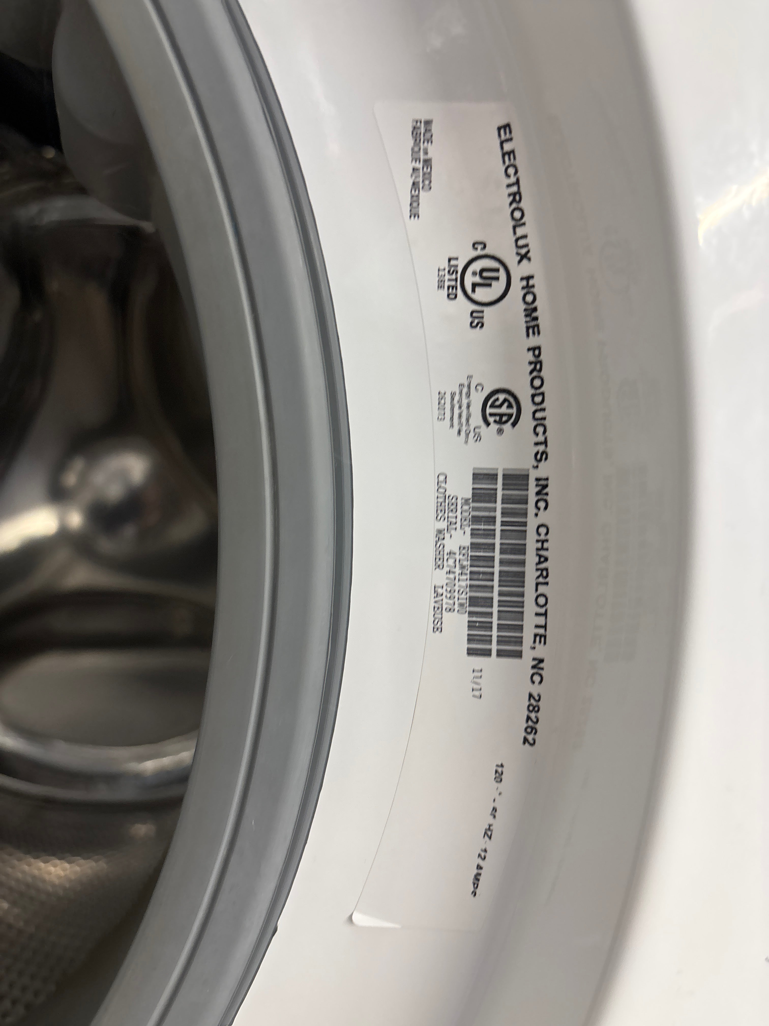 ELECTROLUX 27” Front load washer  - EFLW417SIW0