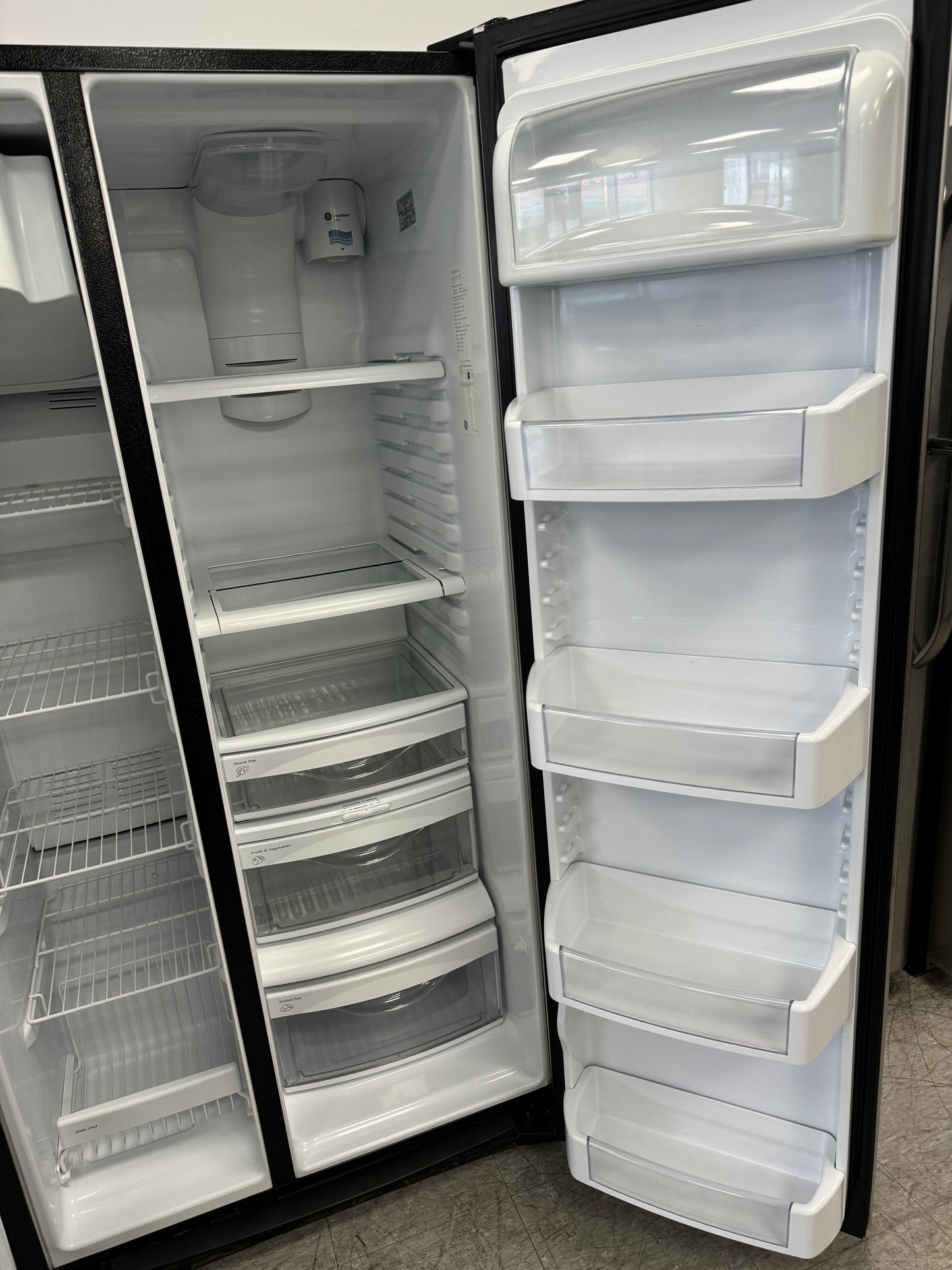 GE 36" SIDE BY SIDE FRIDGE - GSS25KSTA SS