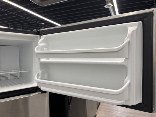 Frigidaire 30” Top Freezer Refrigerator - FFHT1821QS1