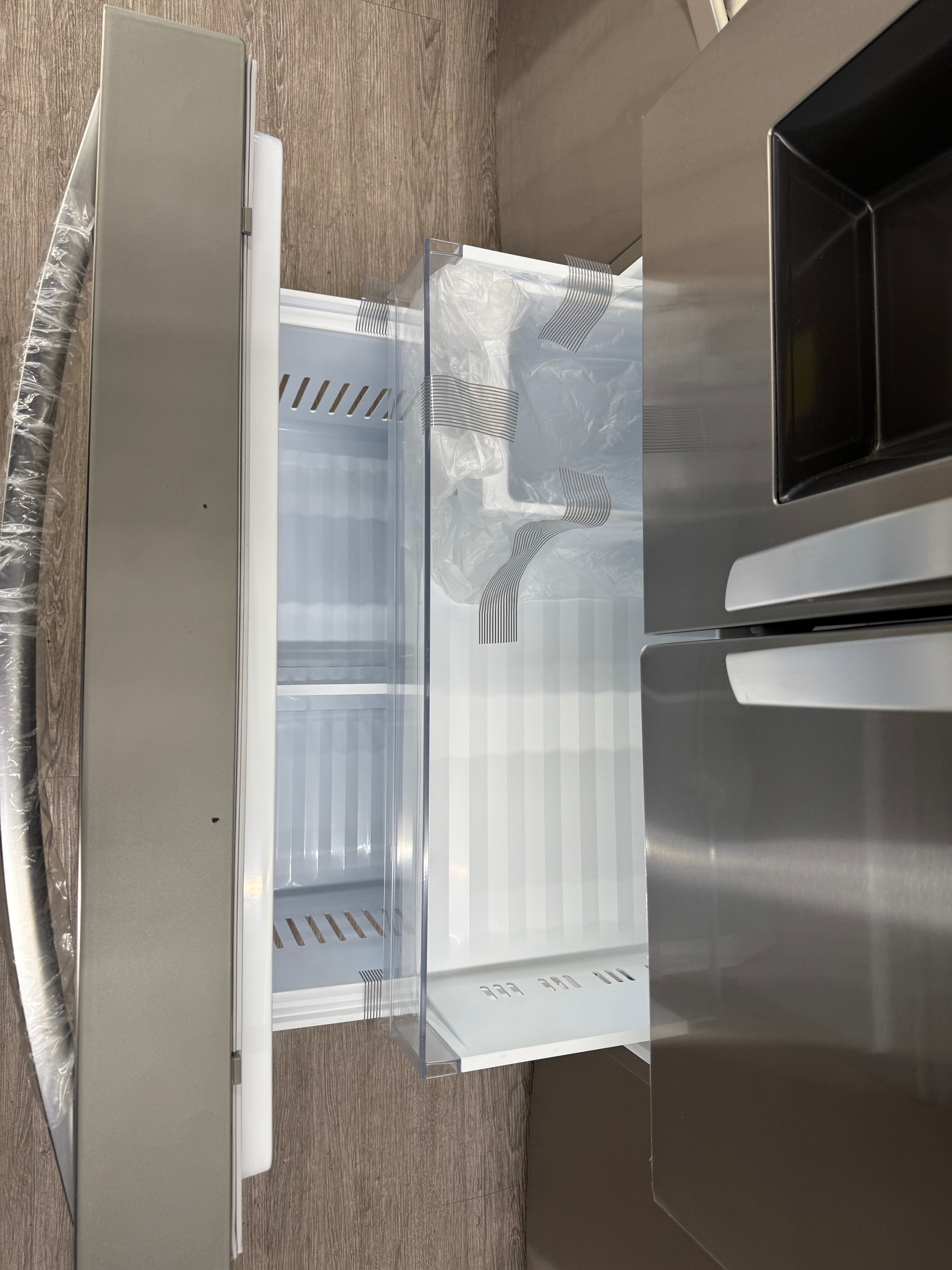OPEN BOX - LG 36” French Door Refrigerator with Water & Ice Dispenser - LRFXC2606S - 1 YEAR LG WARRANTY
