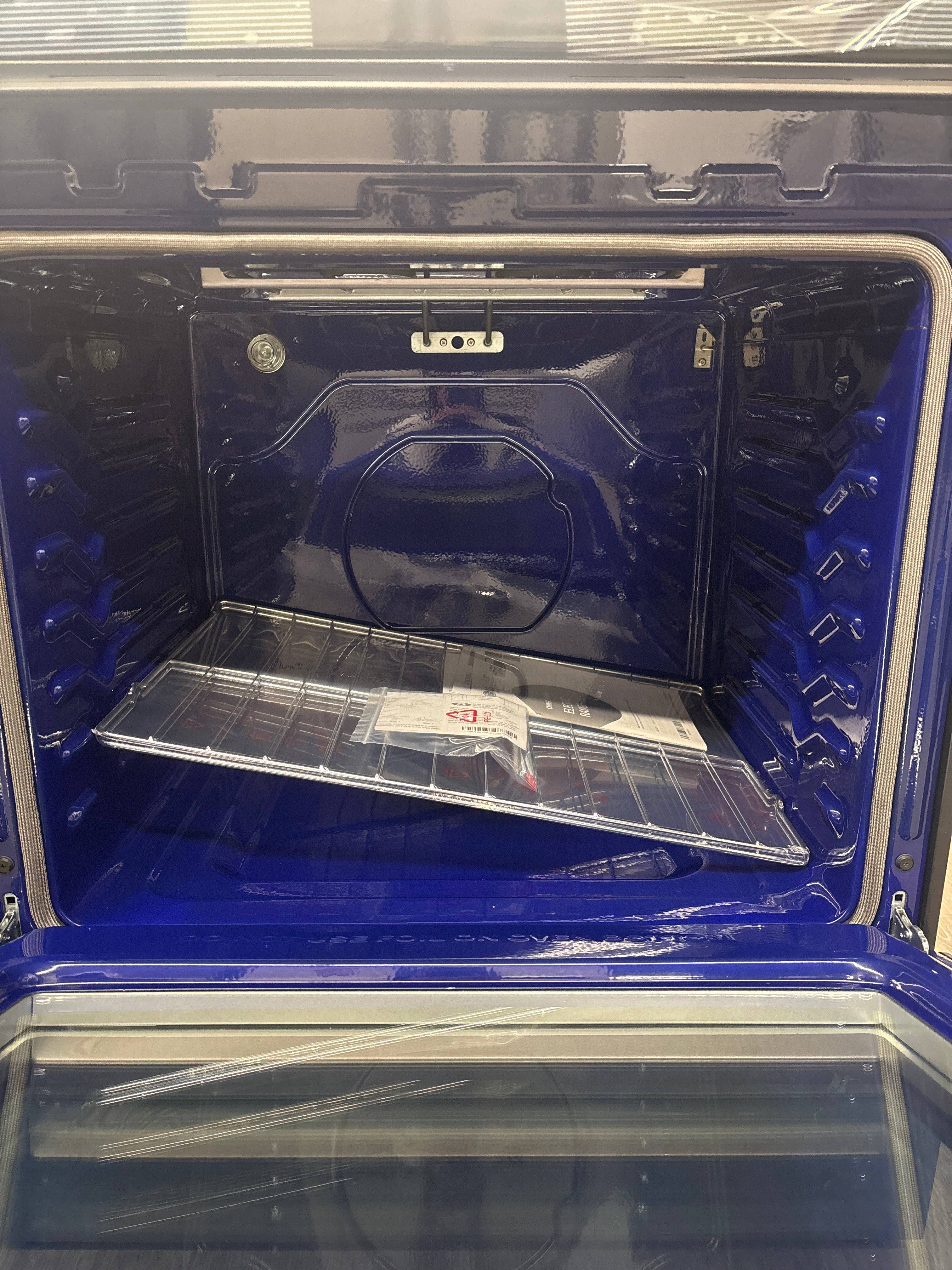 LG 30” Freestanding Glass Top Range - LREL6321S (1 YEAR MANUFACTURER WARRANTY)