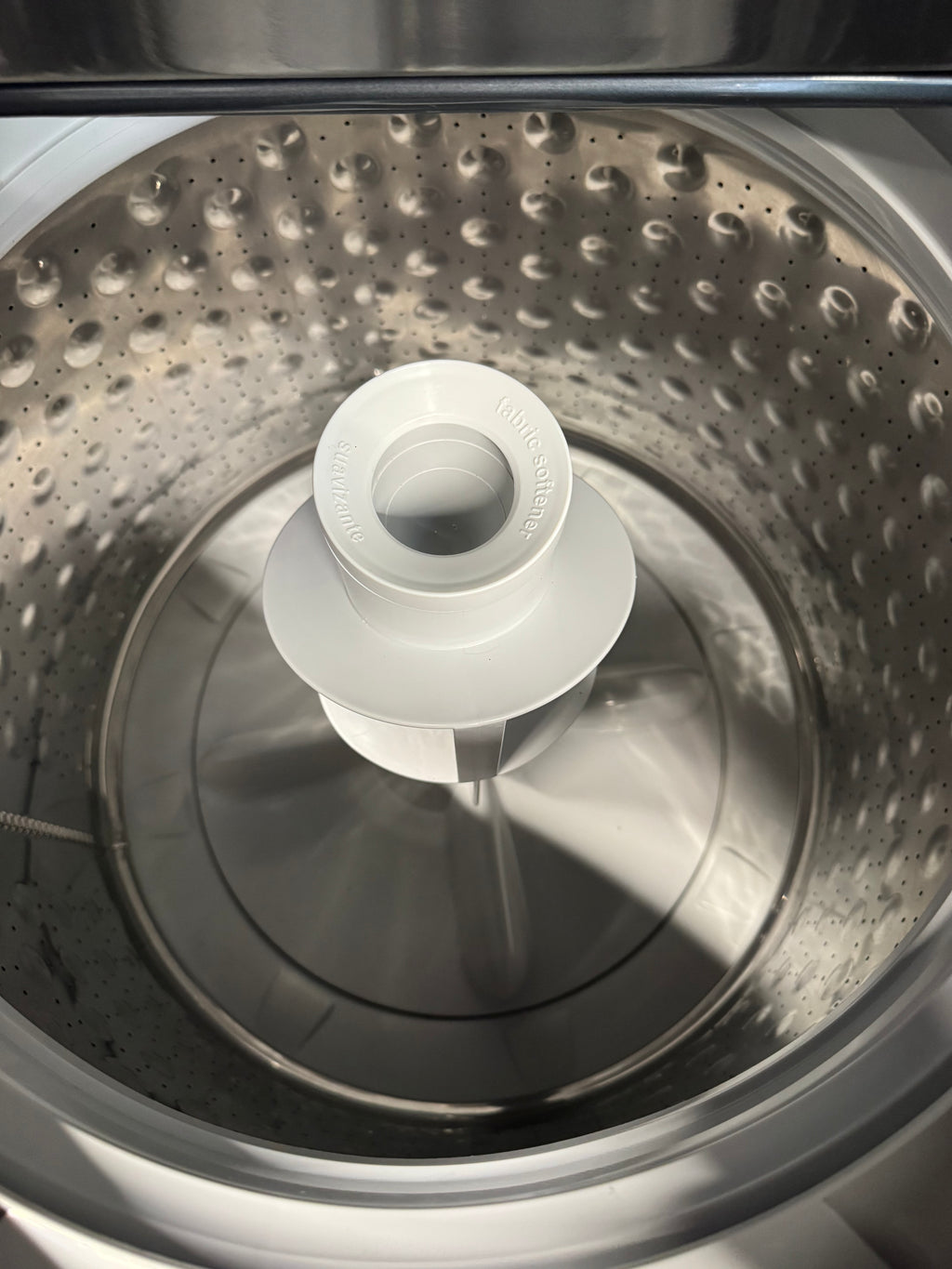 GE 27” Laundry Unit - GUD37ESMM1DG