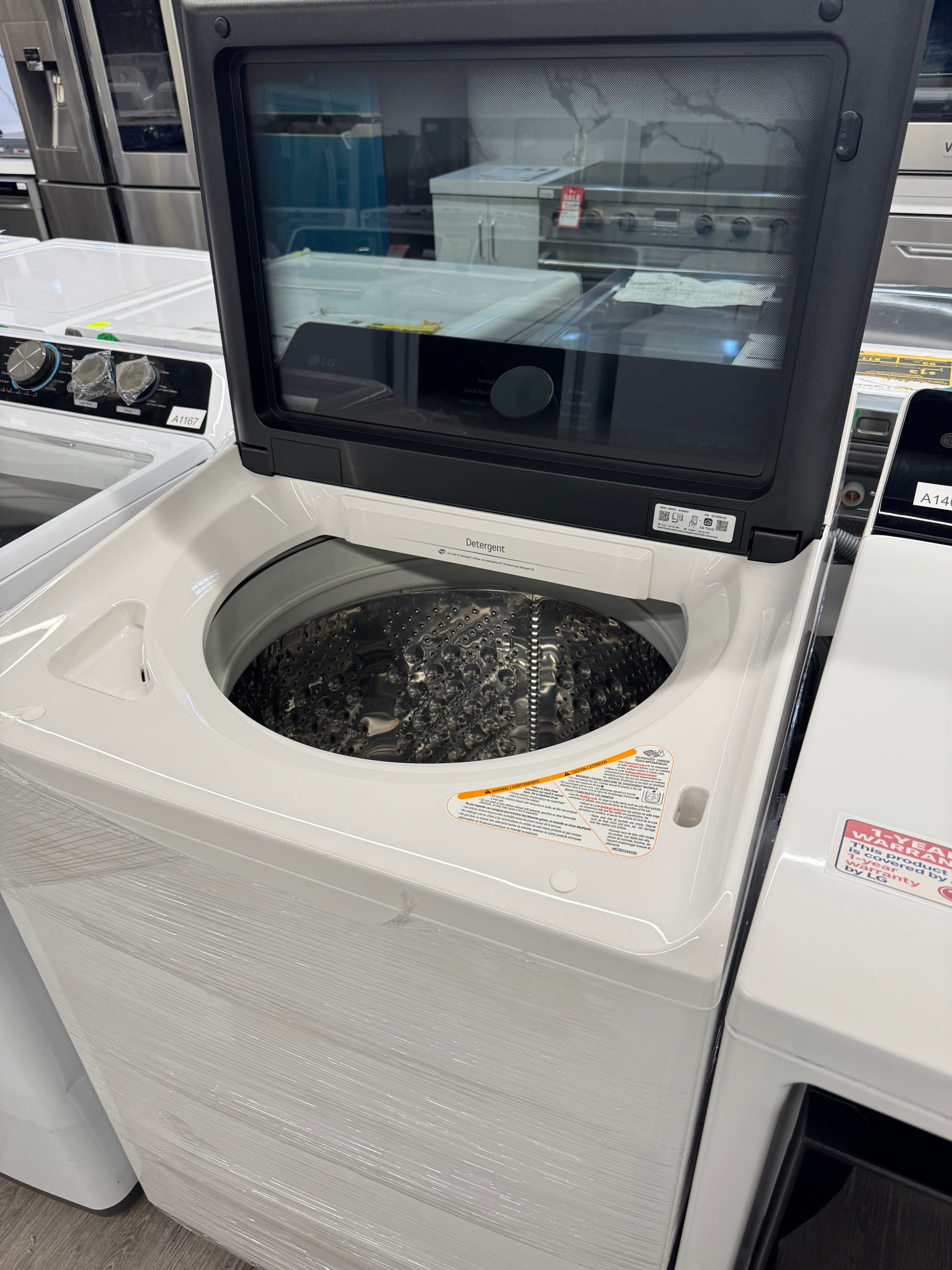 OPEN BOX - LG 27” TOP LOAD WASHER - WT8400CW (1 YEAR MANUFACTURER WARRANTY)