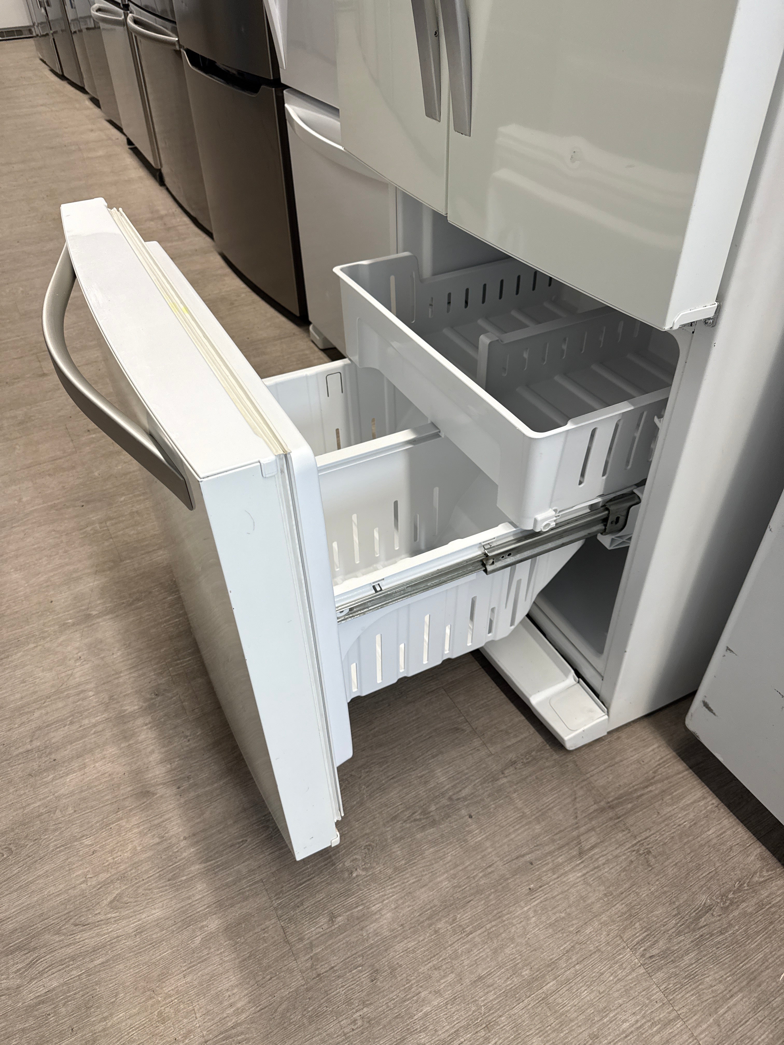 Whirlpool 30” French Door Refrigerator - WRF560SFYH03