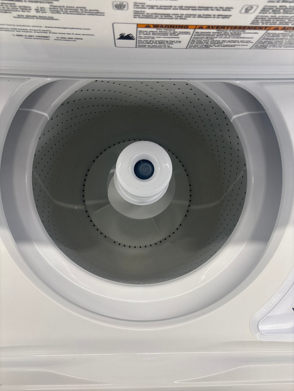 Kenmore 27” Top Load Washer & Front Load Dryer Set (110.29692800 & 110.C68692700)