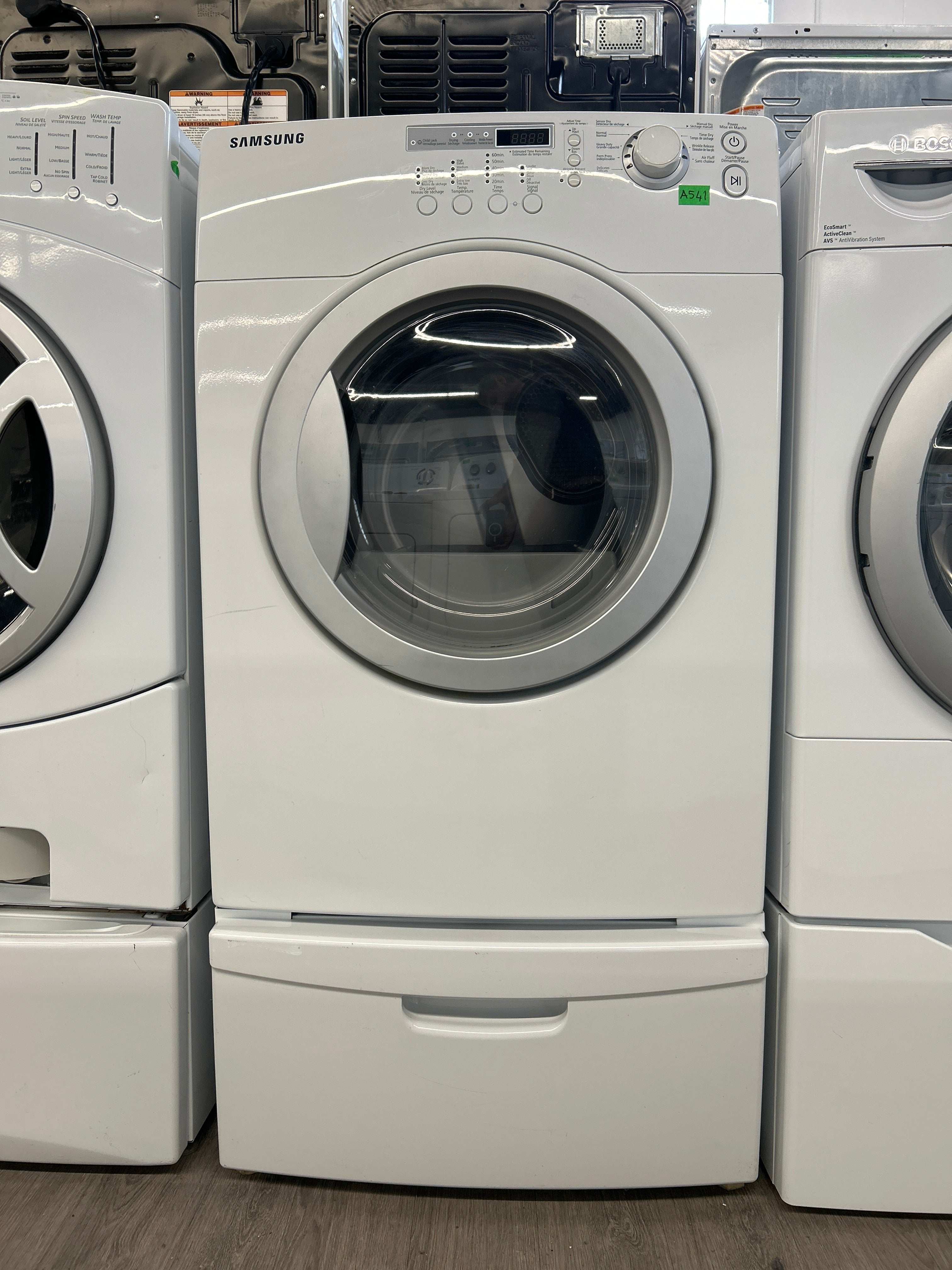 Samsung 27” Front Load Dryer with Pedestal - DV203AEW/XAC