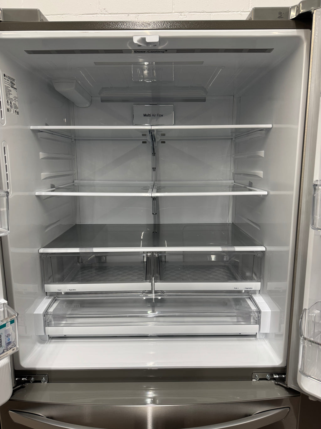 NEW - LG 36” French Door Refrigerator With Water Dispenser- LRFS28XBS (1 YEAR MANUFACTURER WARRANTY)