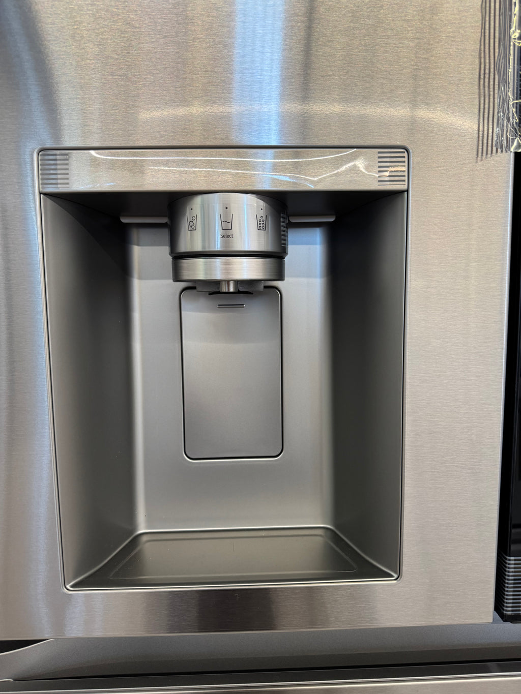 NEW - LG 36” InstaView® Door-in-Door® French Door Refrigerator – LF29S8365S (1 YEAR MANUFACTURER WARRANTY)
