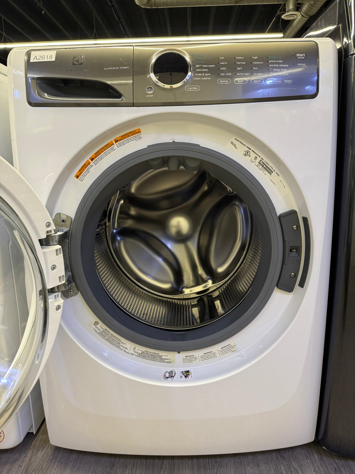 Electrolux 27" Front Load Washer EFLW427UIW1 – White | Ottawa