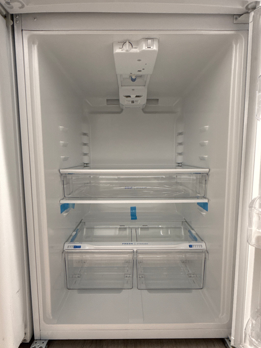 OPEN-BOX - Frigidaire 30” Top Freezer Refrigerator - FFTR2045VW9