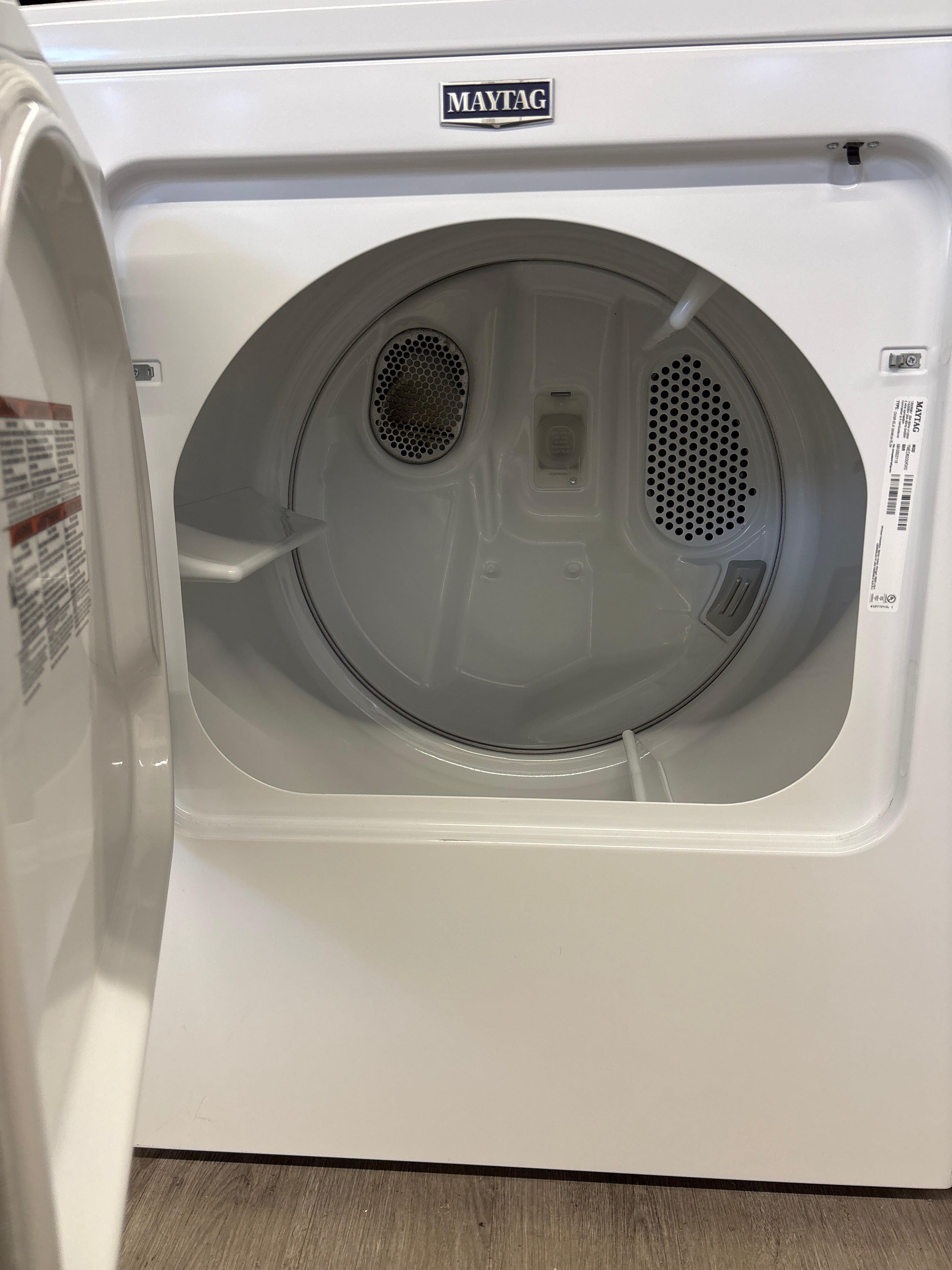 Maytag 27” Top Load Washer & Dryer Set  (MVW6200KW0 &YMED6200KW0)