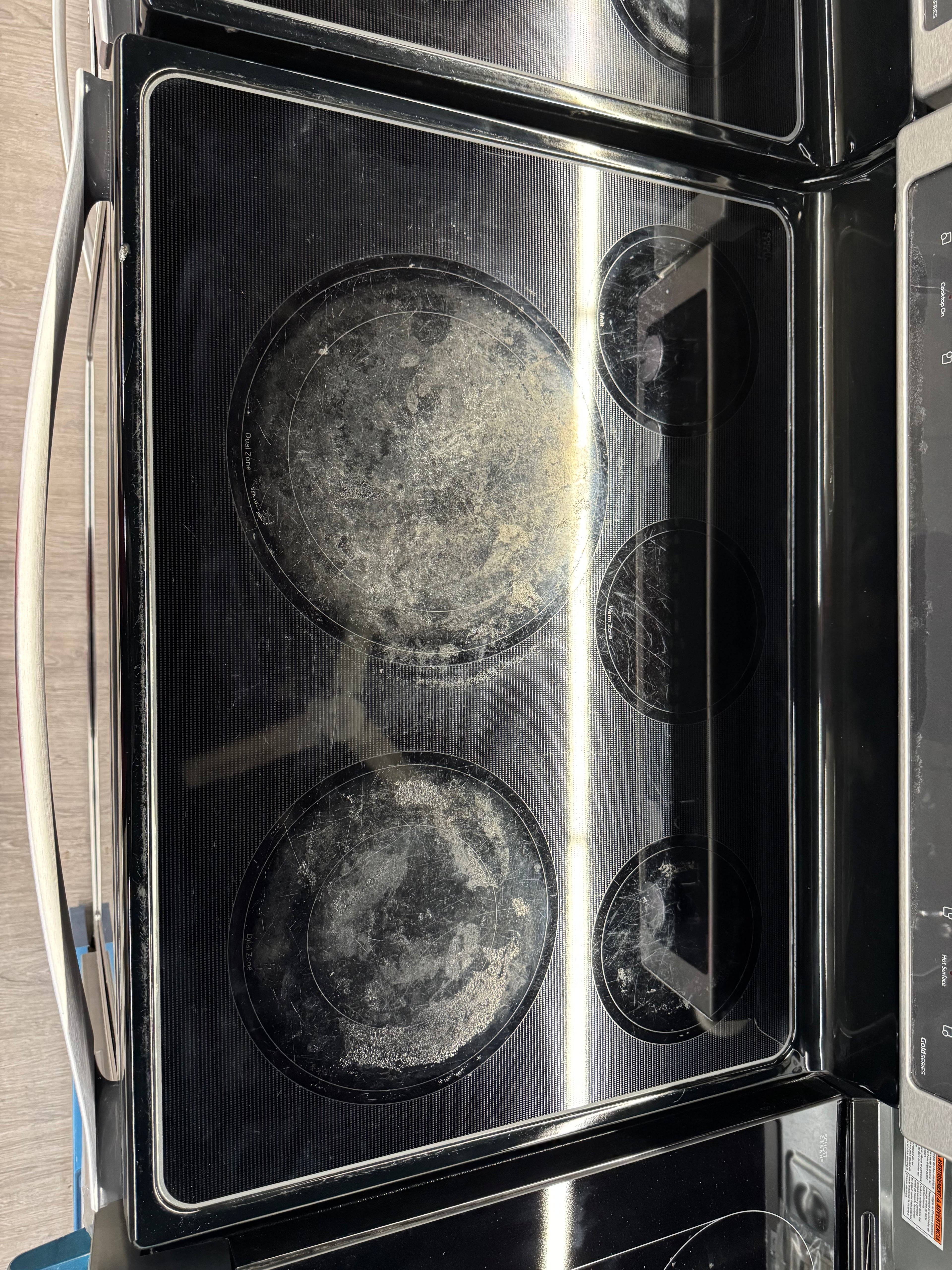 Whirlpool 30” Freestanding Glass Top Range - YWFE710H0BS0