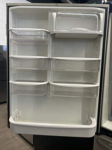 Amana 30 Inch Bottom Freezer