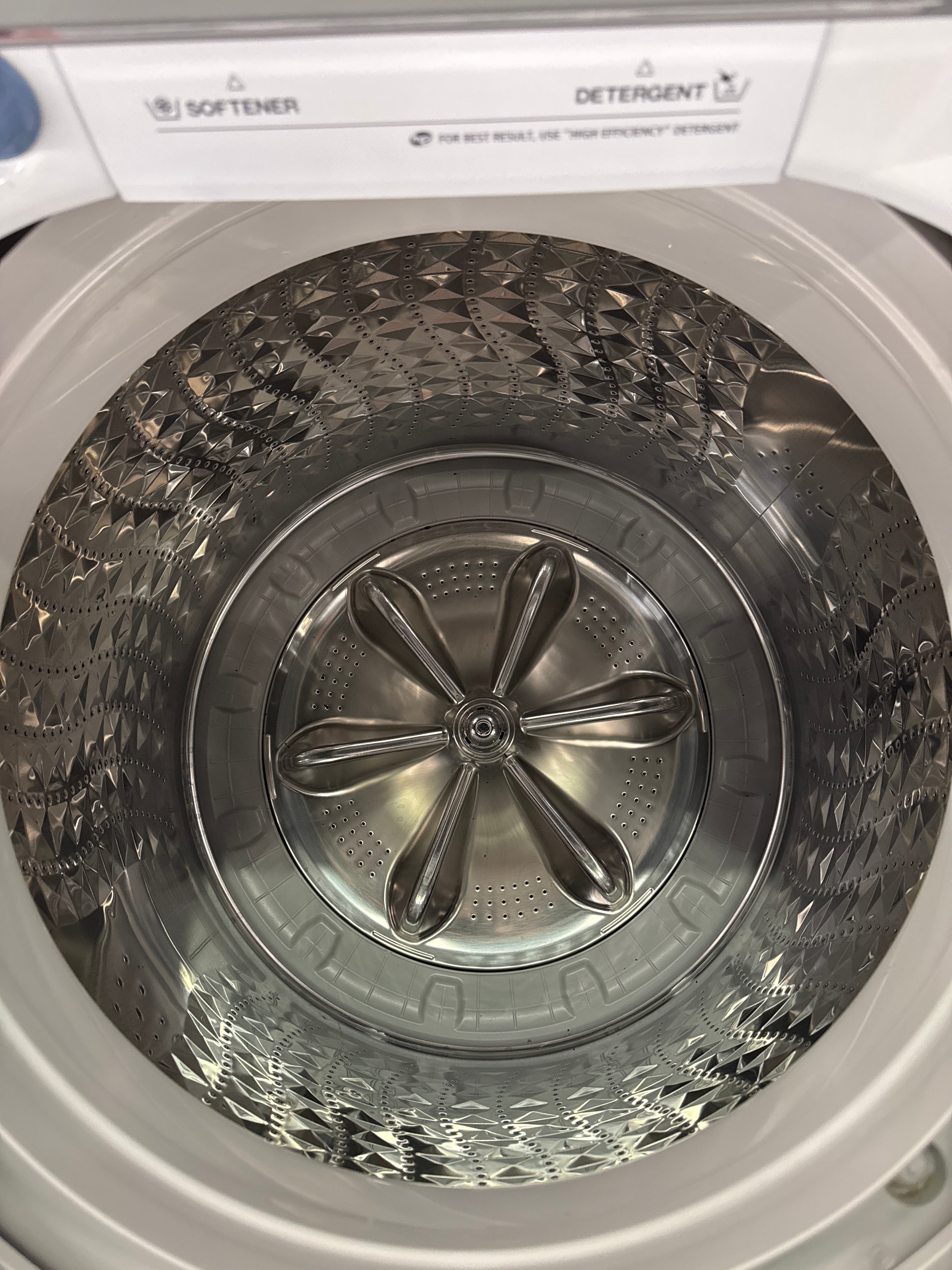 SAMSUNG 27” Top Load Washer (WA45H7000AW) and Front Load Dryer (DV422EWHDWR)