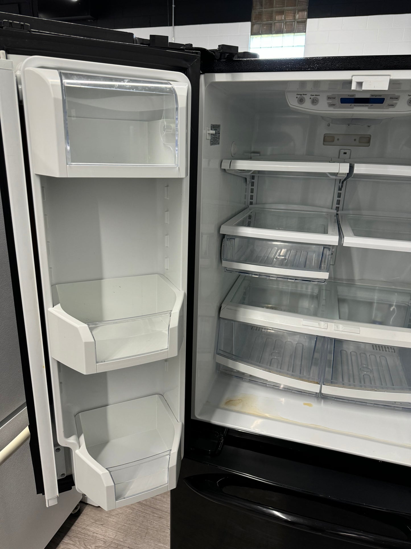 GE 30” FRENCH DOOR REFRIGERATOR - PFSFOMFZB