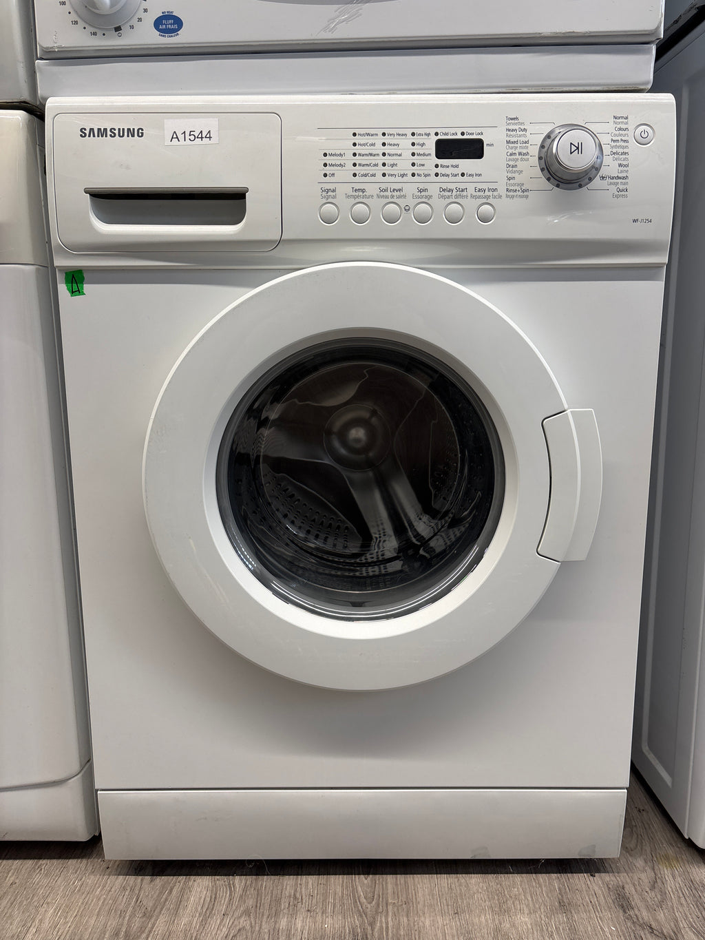 SAMSUNG 24” Front Load Washer- WF-J1254/XAC