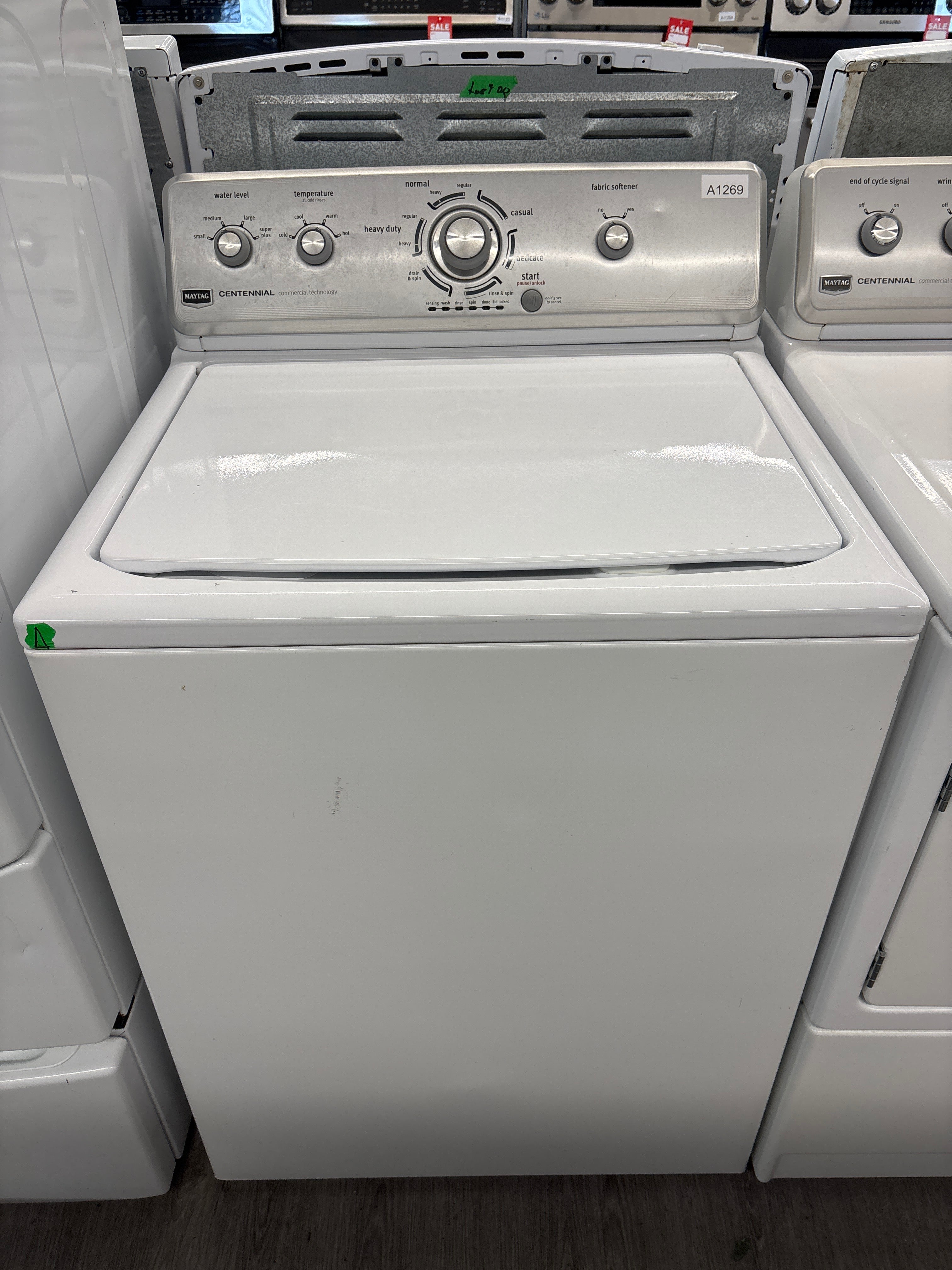 MAYTAG 27” Top load washer - MVWC200XW3 and dryer - YMEDC700VW0
