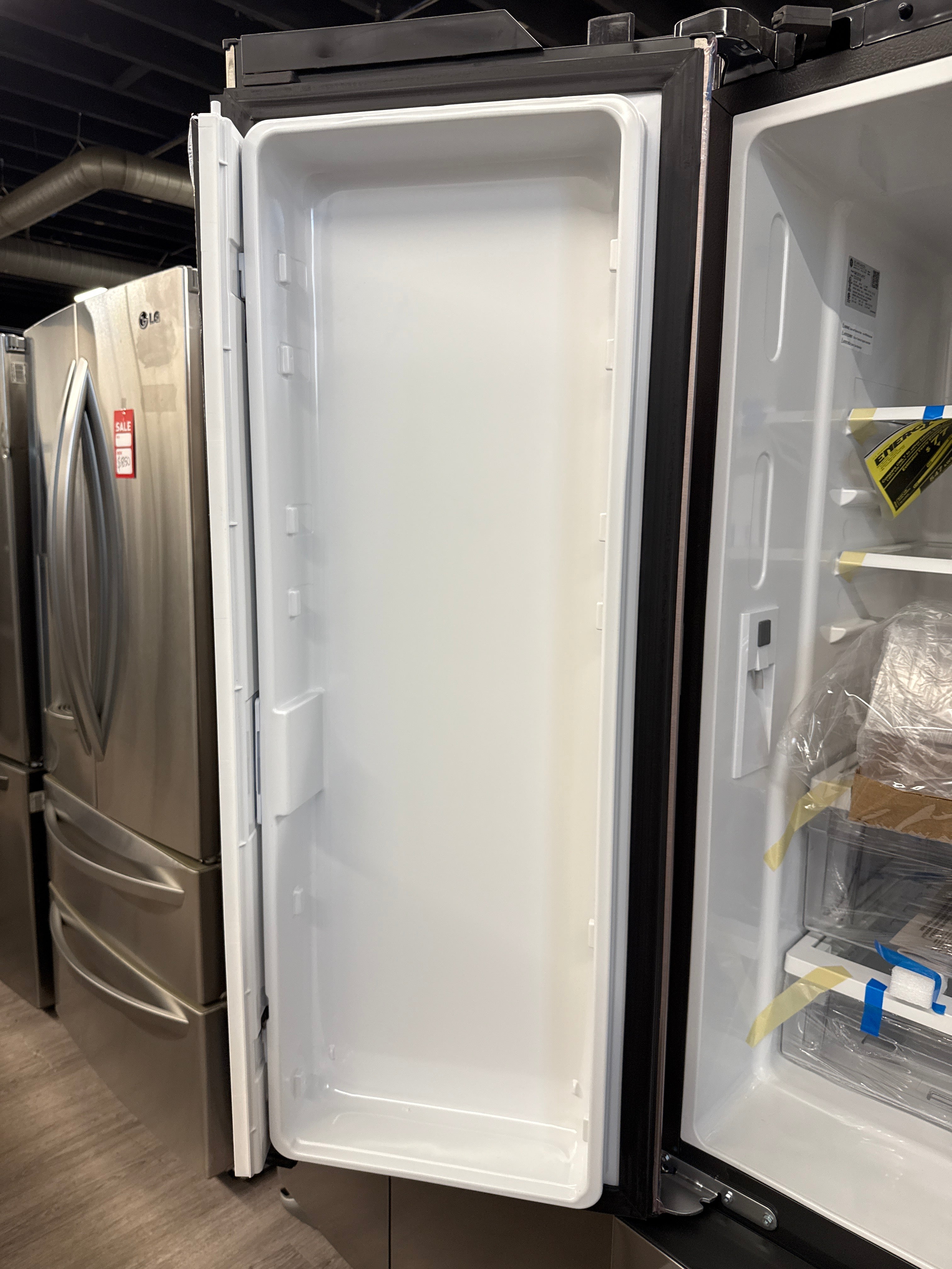OPEN BOX - GE 33” French Door Refrigerator - GWE19JYLHFFS