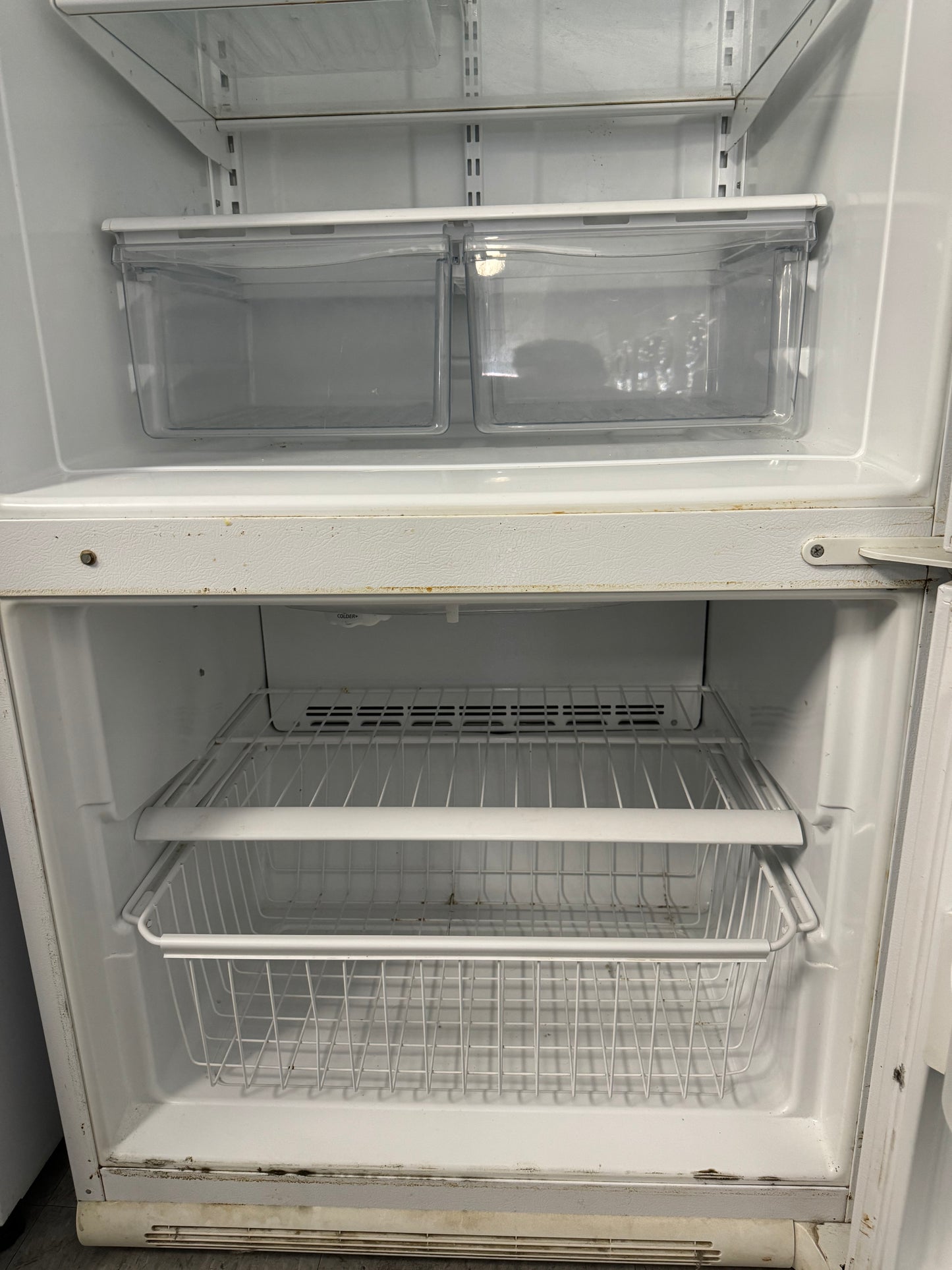 MAYTAG 30” BOTTOM FREEZER REFRIGERATOR - PBB1951GRW