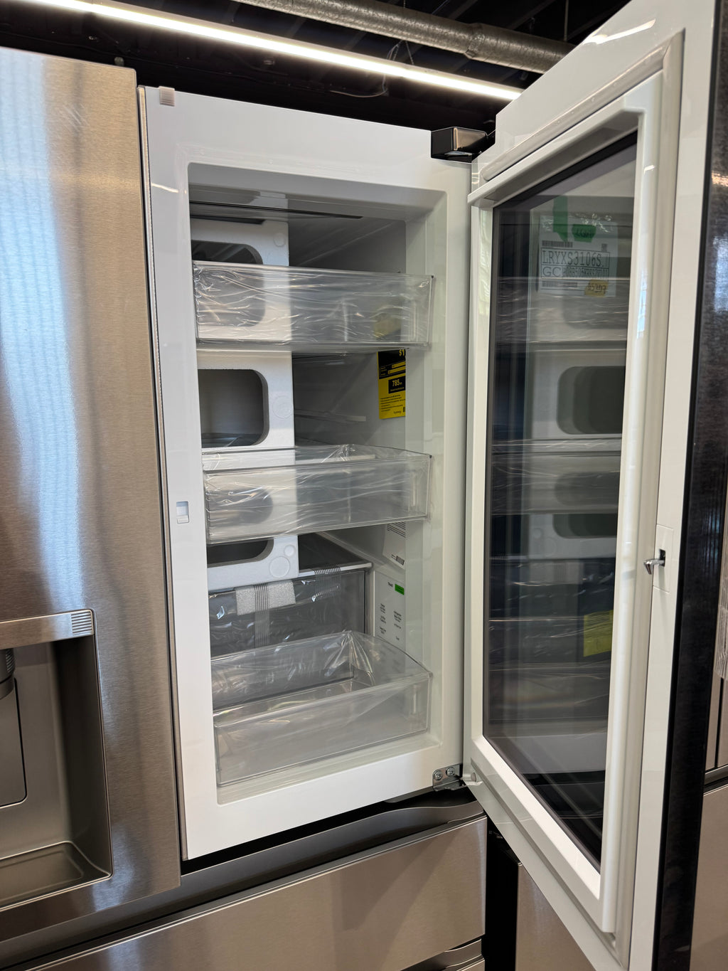 NEW - LG 36” InstaView® Door-in-Door® French Door Refrigerator – LF29S8365S (1 YEAR MANUFACTURER WARRANTY)